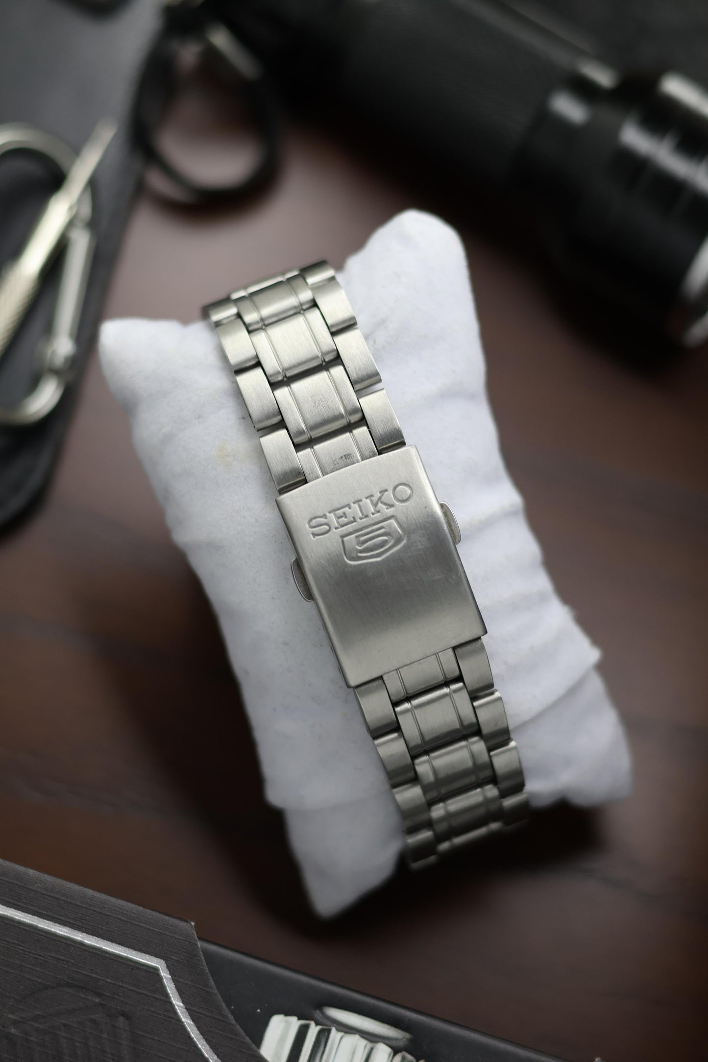 Seiko 5 Blue Sunburst Dial with Glass Back - Automatic Watch (Pre Owned)