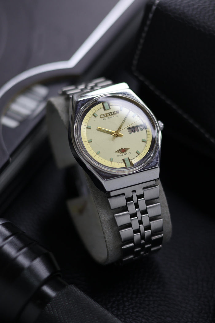 (Super Rare) Citizen Eagle 7 Champagne Dial with Kanji Datewheel - Automatic Vintage Watch (Pre Owned) - SE657