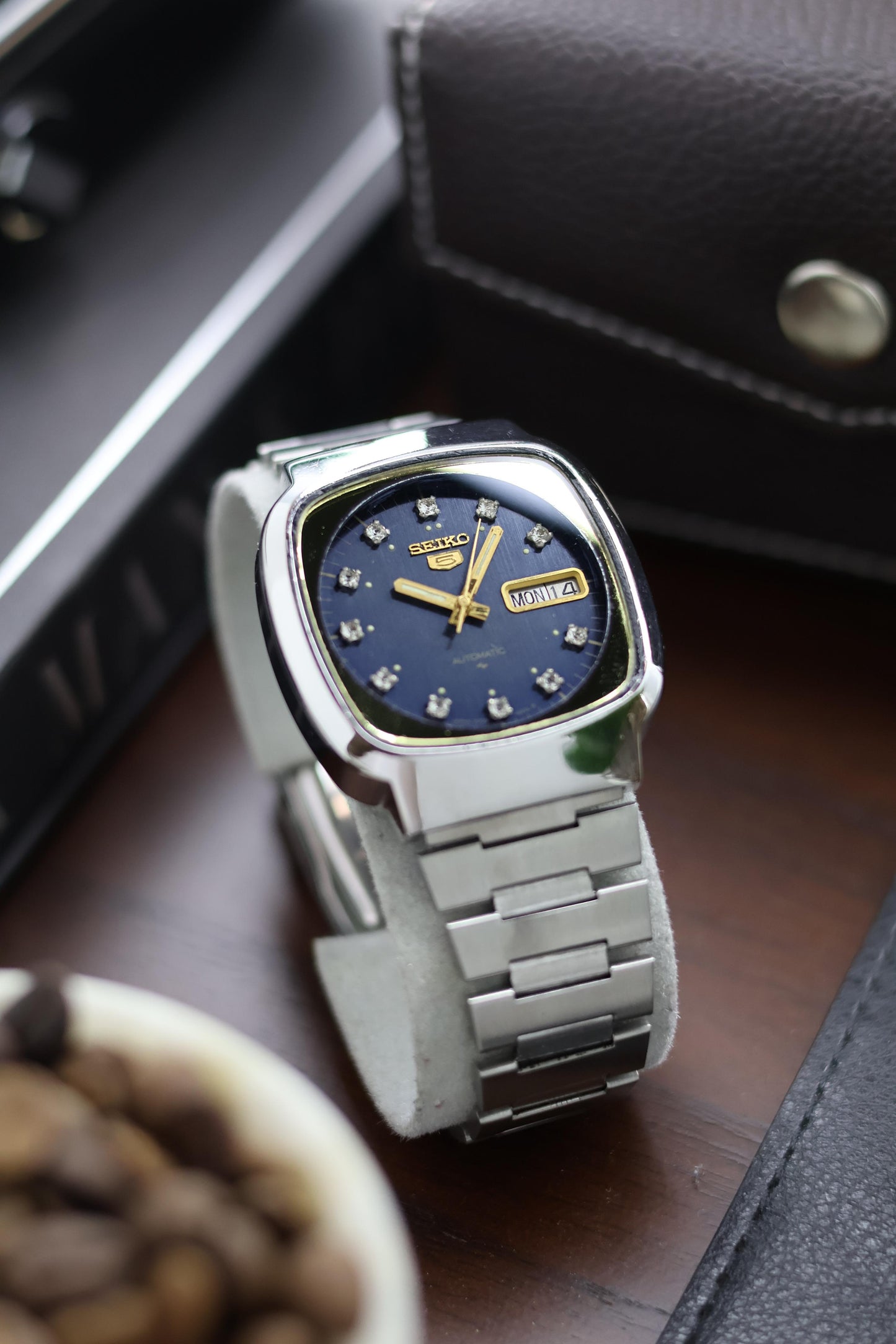 (Super Rare) 1980 Seiko 5 TV Dial - Automatic Vintage Watch (Pre Owned)