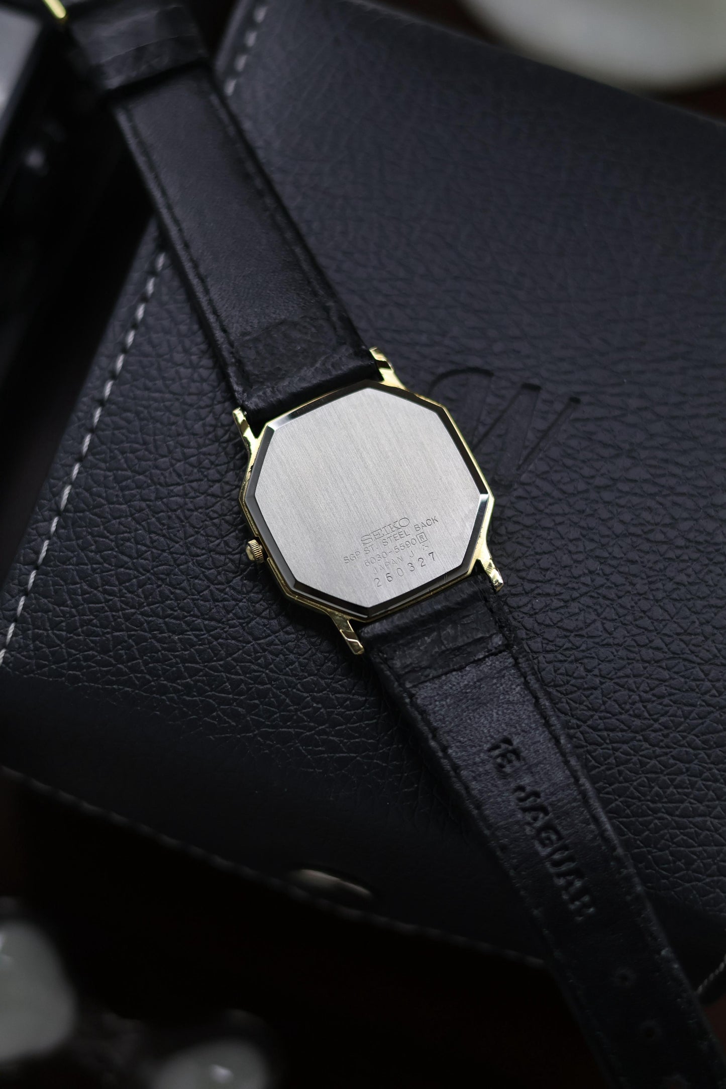 (JDM - Extremely Rare) 1982 Seiko Chariot Linen Dial with Gold Plated Octagonal Case - Quartz Vintage Watch (Pre Owned) - SE489