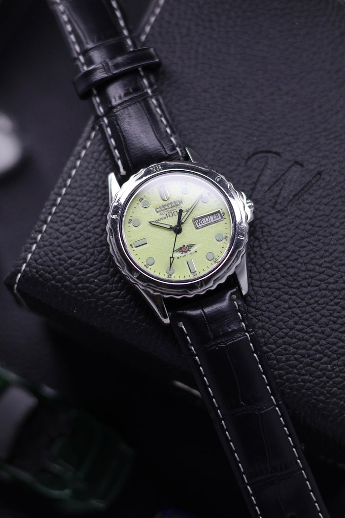 (Super Rare) Citizen Eagle 7 100M Diver Lume Dial - Automatic Vintage Watch (Pre Owned) - SE670