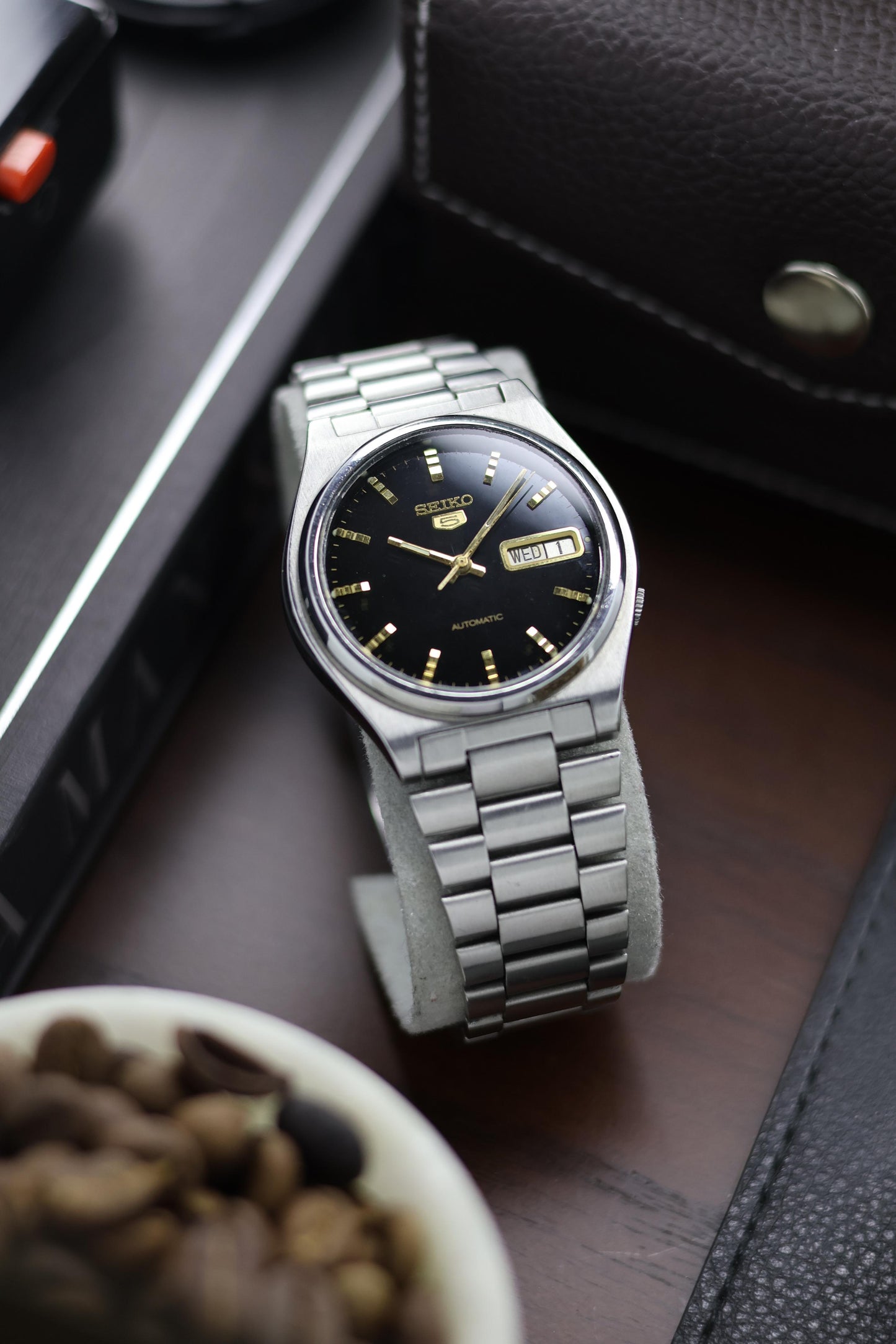 1985 Seiko 5 Black Dial - Automatic Watch (Pre Owned) - A154