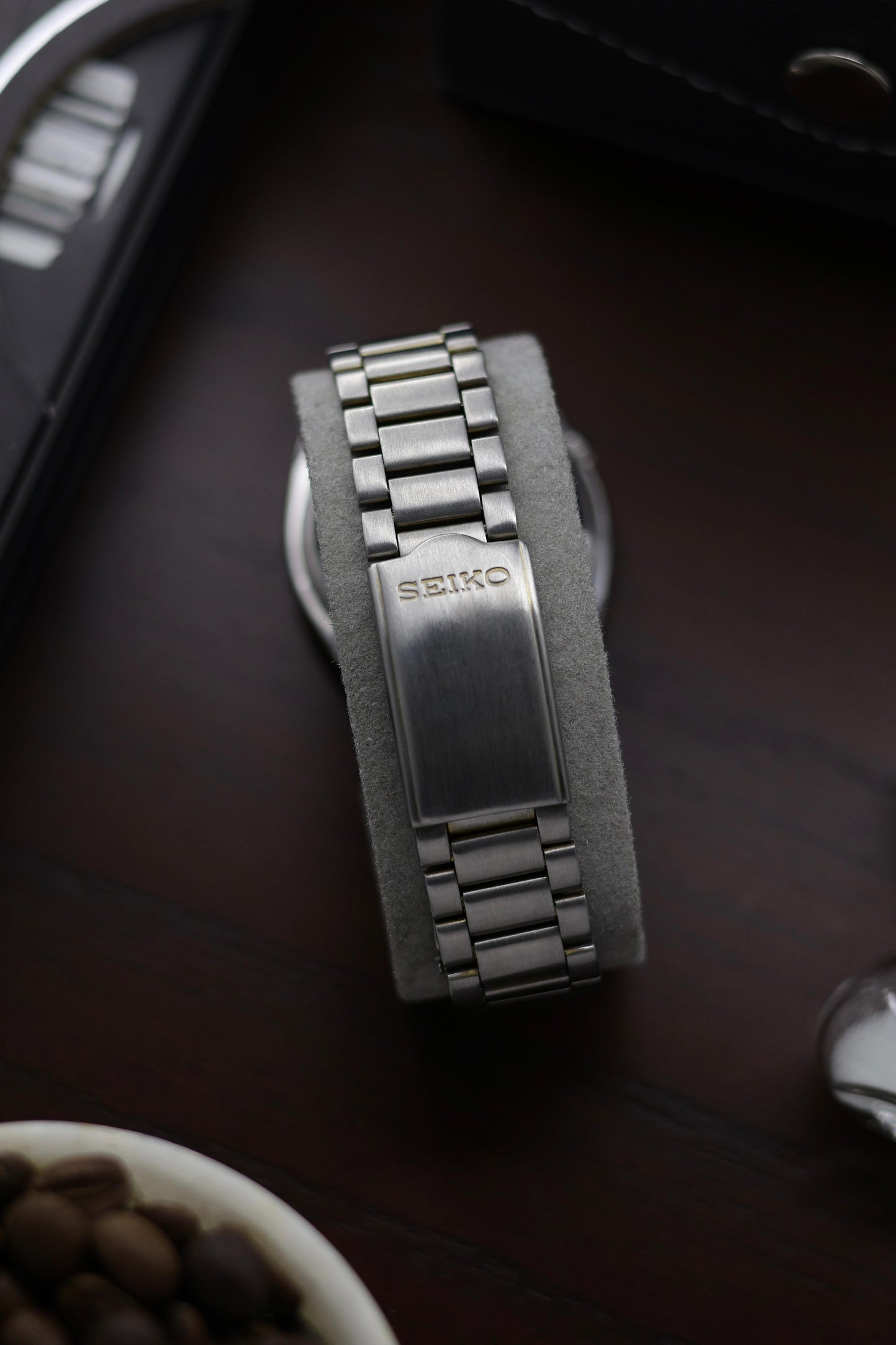 1986 Seiko 5 Grey Dial - Automatic Vintage Watch (Pre Owned) - A370
