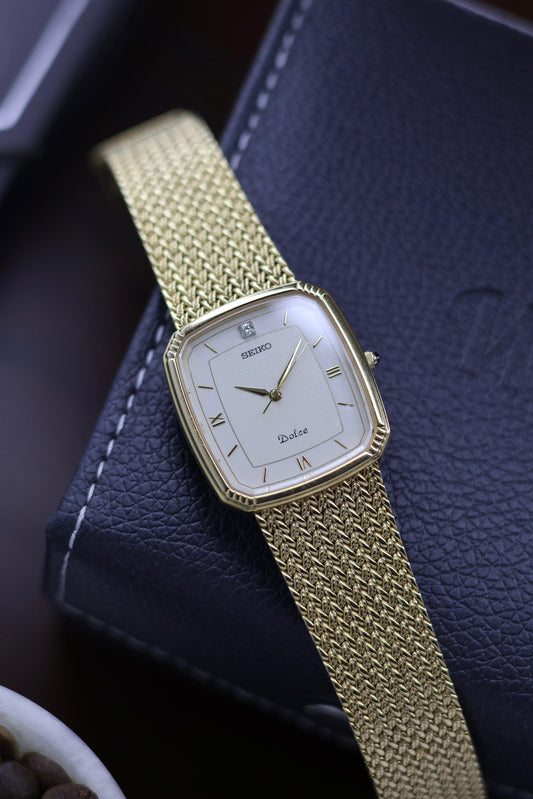 (JDM - Extremely Rare) 1990 Seiko DOLCE Guilloche Dial - Vintage Watch (Pre Owned)