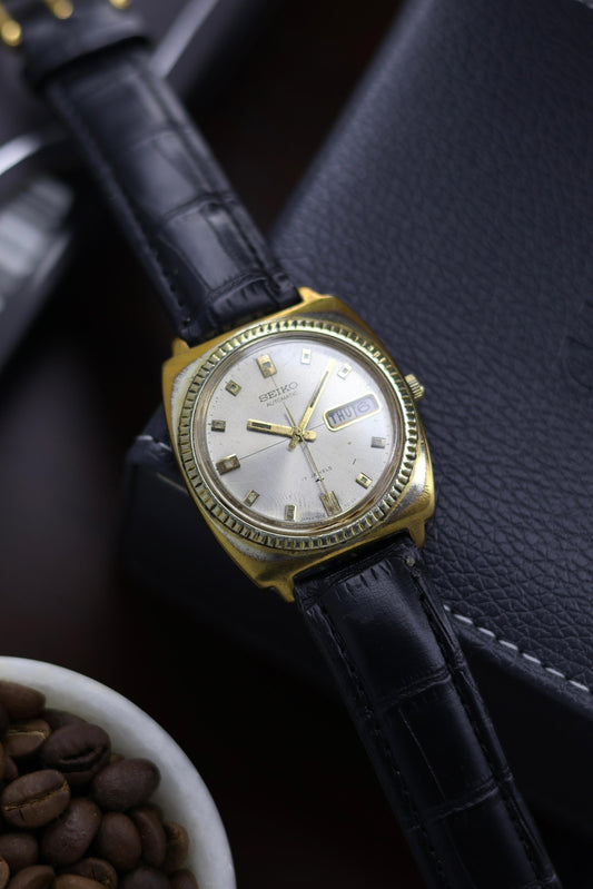 (JDM - Extremely Rare) 1970 Seiko Champagne Dial with Fluted Bezel - Automatic Vintage Watch (Pre Owned) - A173