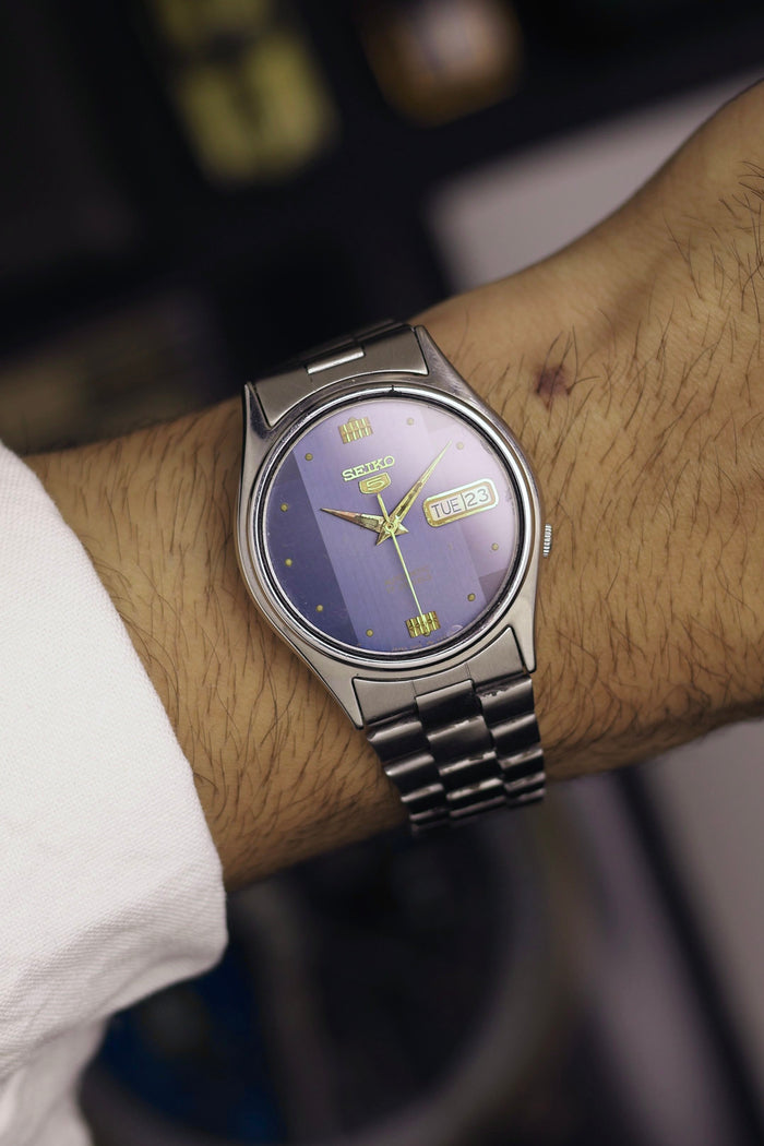 (Rare) 1989 Seiko 5 Blue Motif Dial - Automatic Vintage Watch (Pre Owned) - SE530