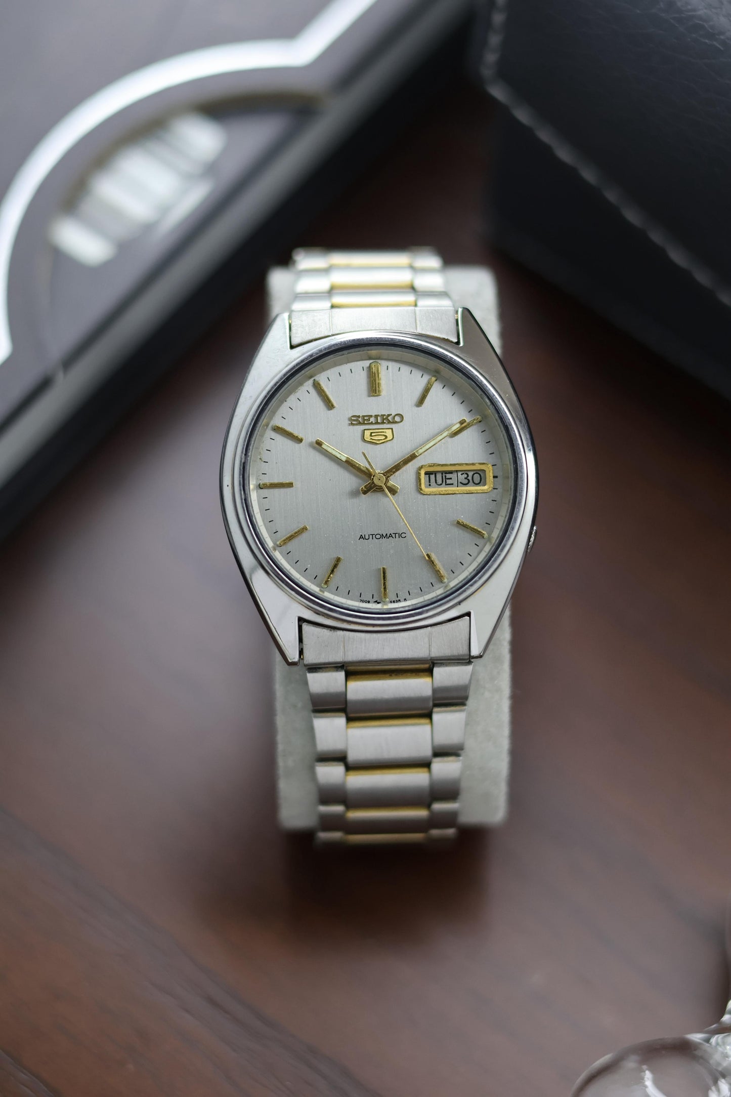 1982 Seiko 5 Grey Dial - Automatic Vintage Watch (Pre Owned) - A378