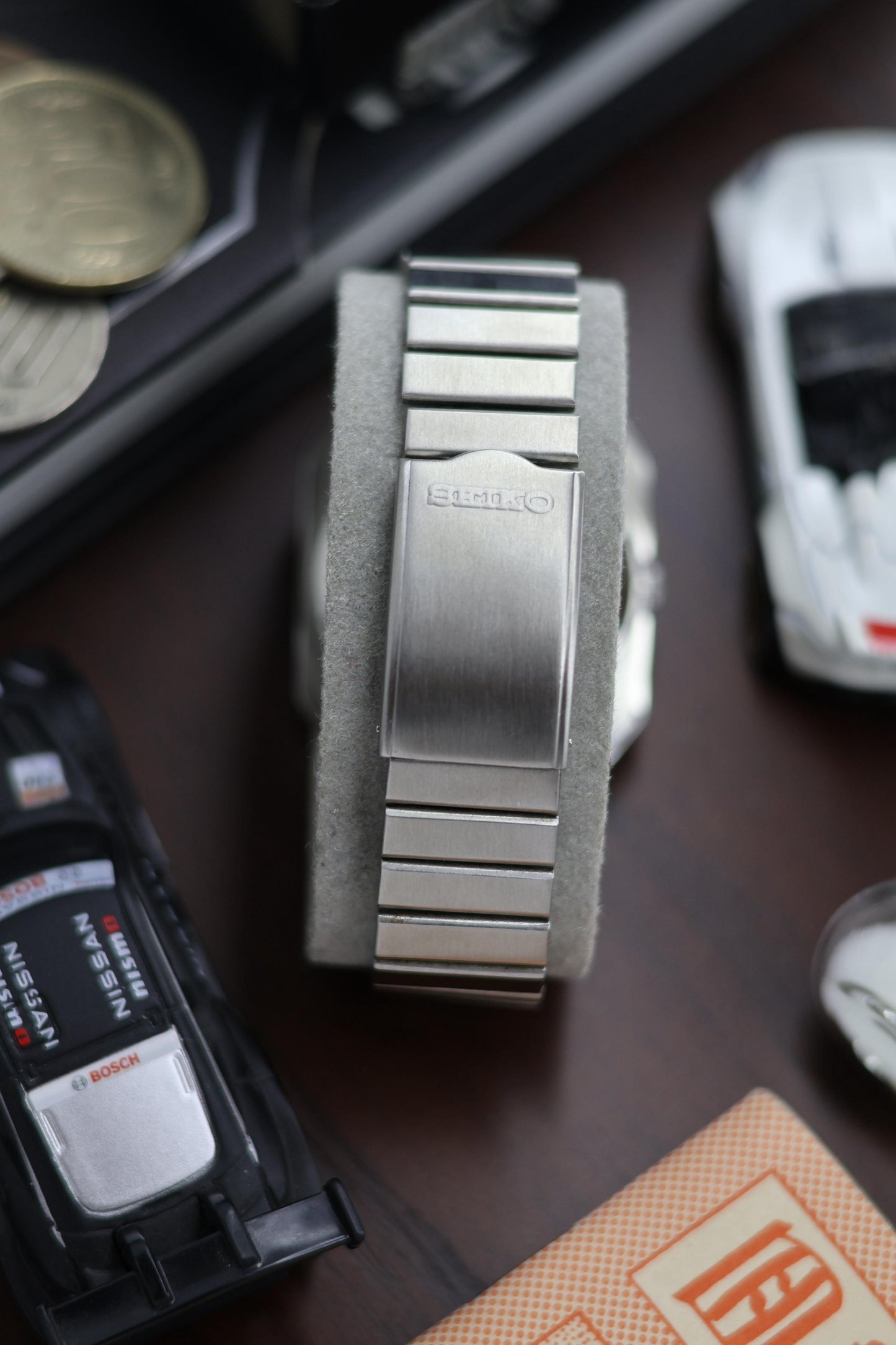 (Super Rare) 1980 Seiko 5 Grey TV Dial - Automatic Vintage Watch (Pre Owned) - SE510