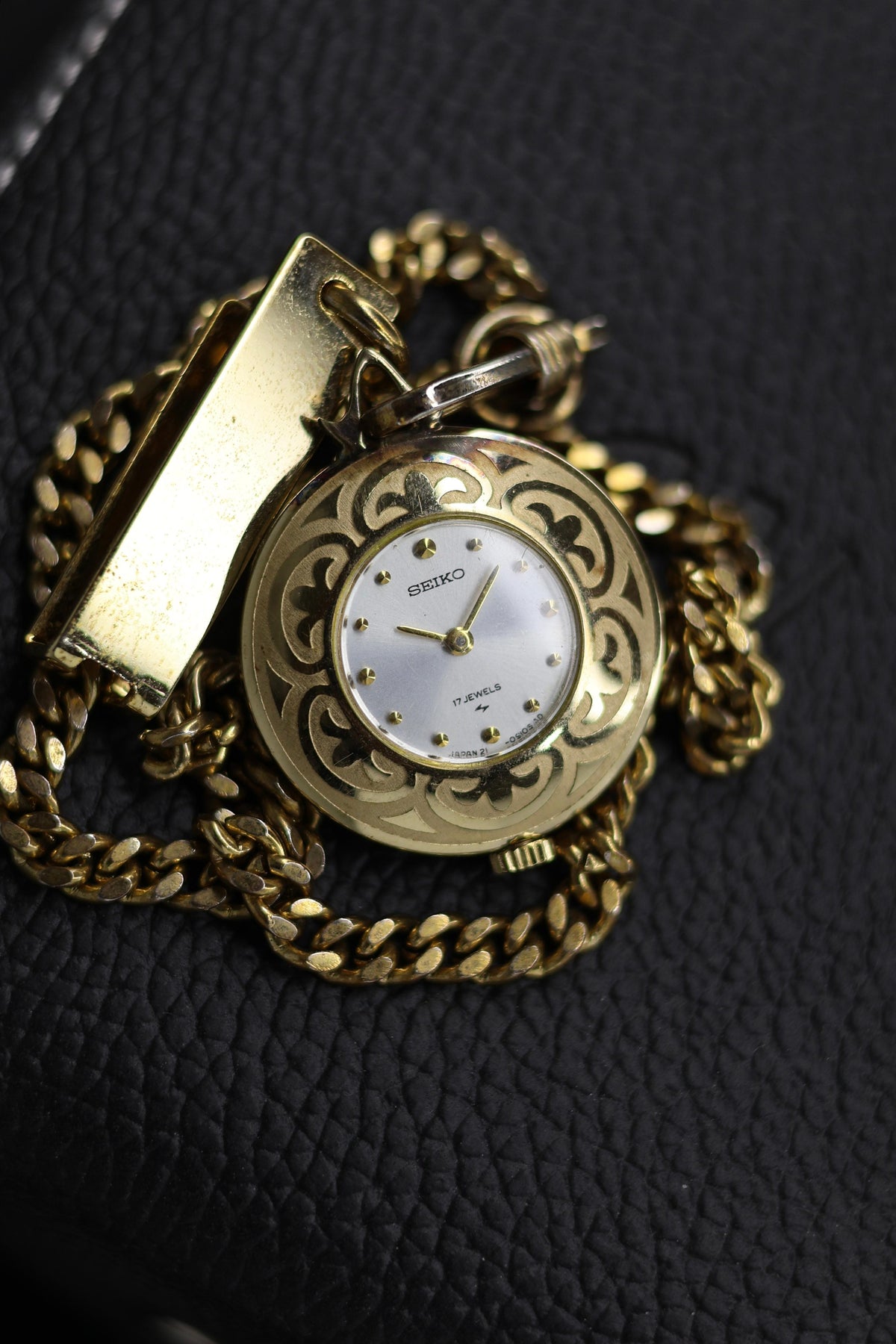 (JDM - ULTRA Rare) 1967 Seiko Mechanical 17 Gold Plated Pendant Pocket Watch - Hand-Wound Mechanical Vintage Watch (Pre Owned) - SE987