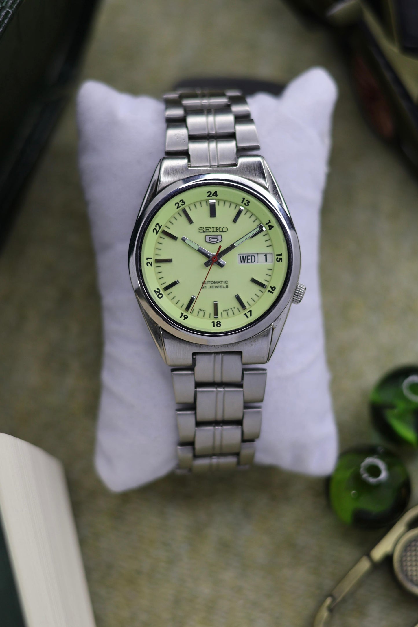 Seiko 5 Railway Time Lume Dial with Glass Back (Pre Owned)