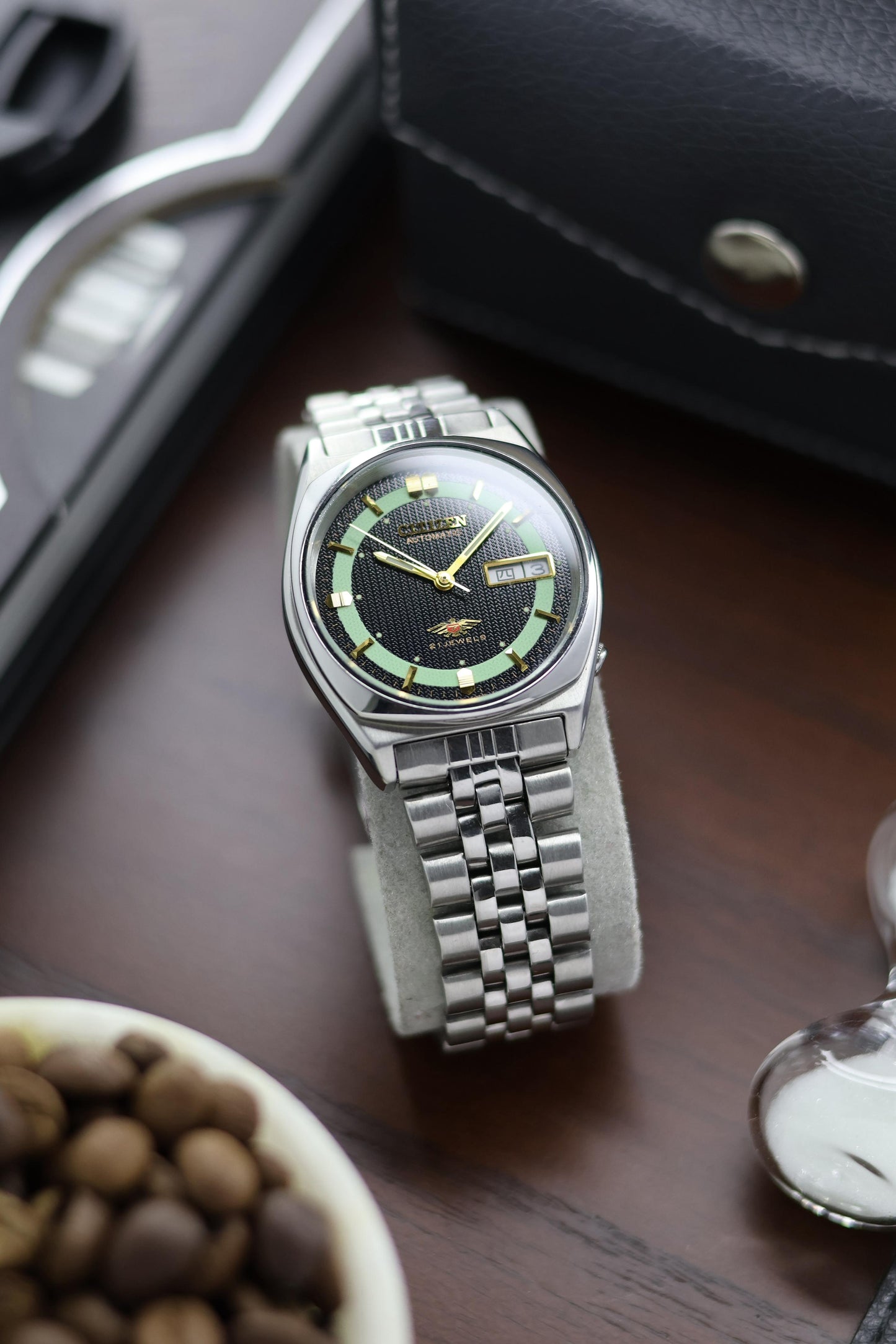(Super Rare) Citizen Eagle 7 Black Guilloche Lume Dial - Automatic Vintage Watch (Pre Owned) - A266