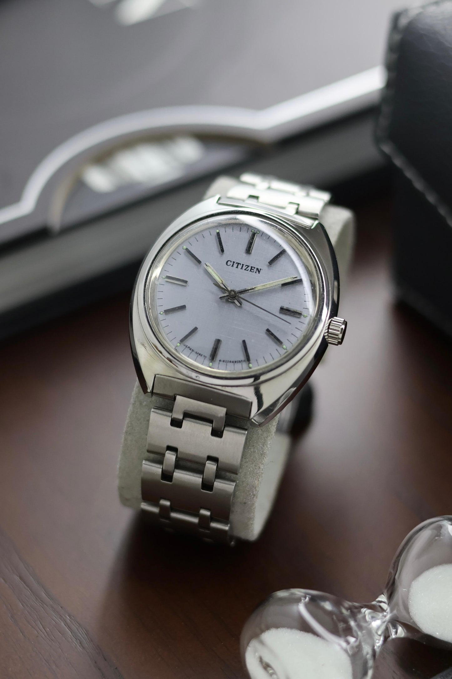 (Super Rare) Citizen Manual Wind Grey Linen Dial - Mchanical Vintage Watch (Pre Owned) - A328