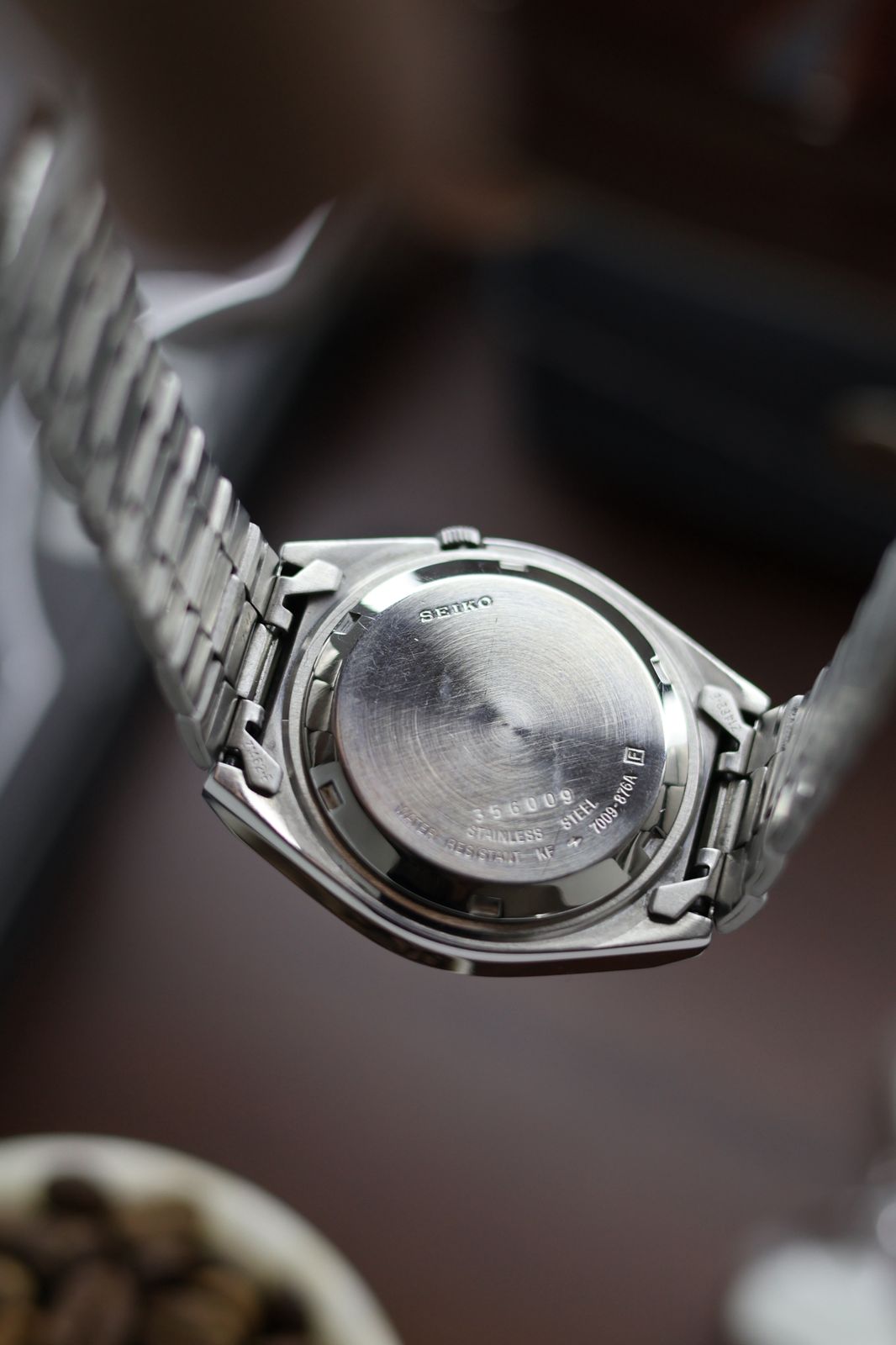 1983 Seiko 5 White Dial - Automatic Vintage Watch (Pre Owned) - SE316