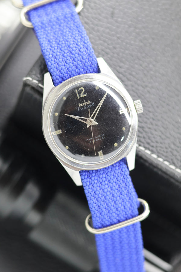 (Extremely Rare) Vintage HMT Pilot - in Original Condition - Mechanical Hand Winding Watch (Pre Owned) - SE674
