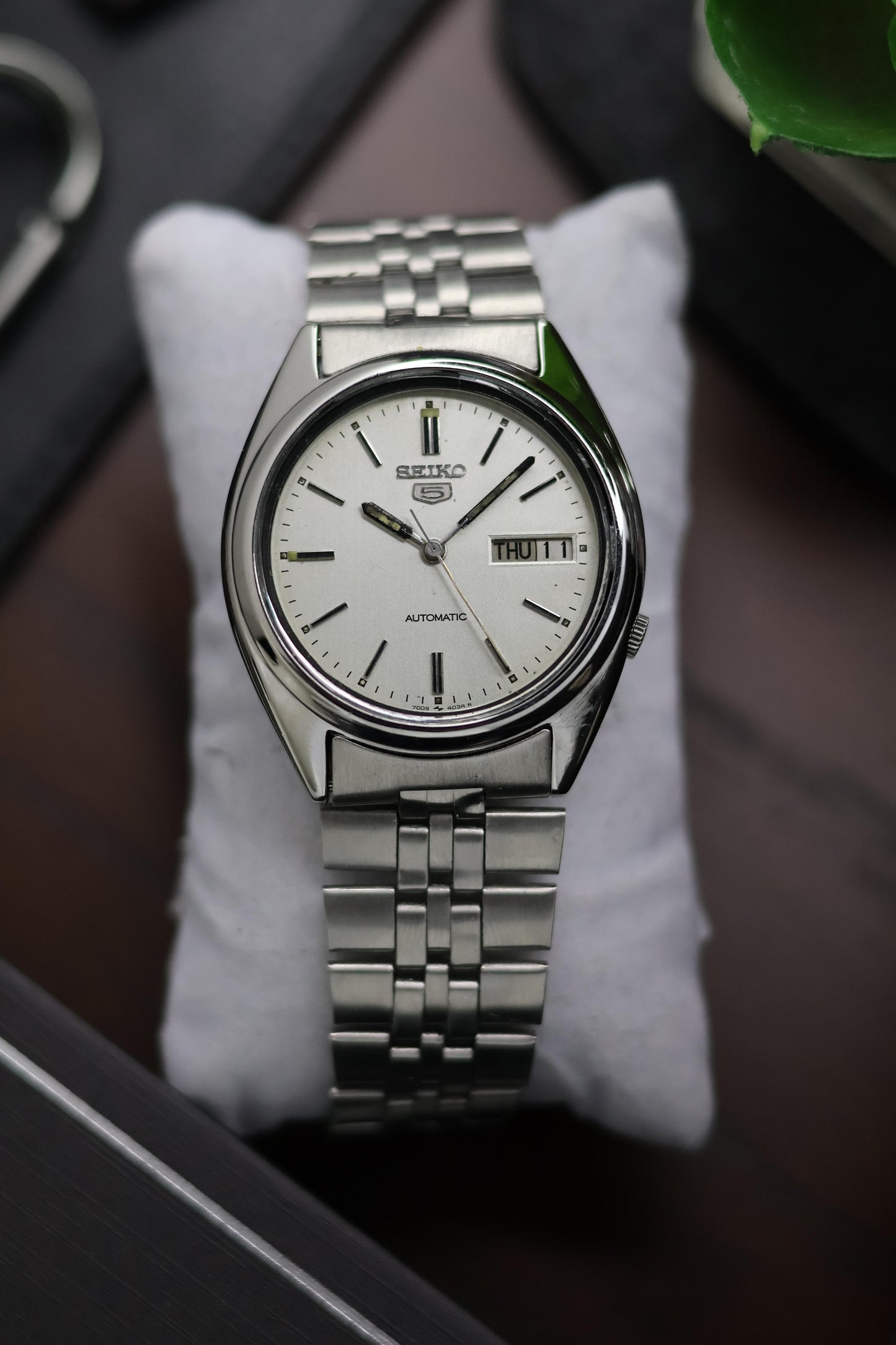 1988 Seiko 5 White Dial - Automatic Vintage Watch (Pre Owned)