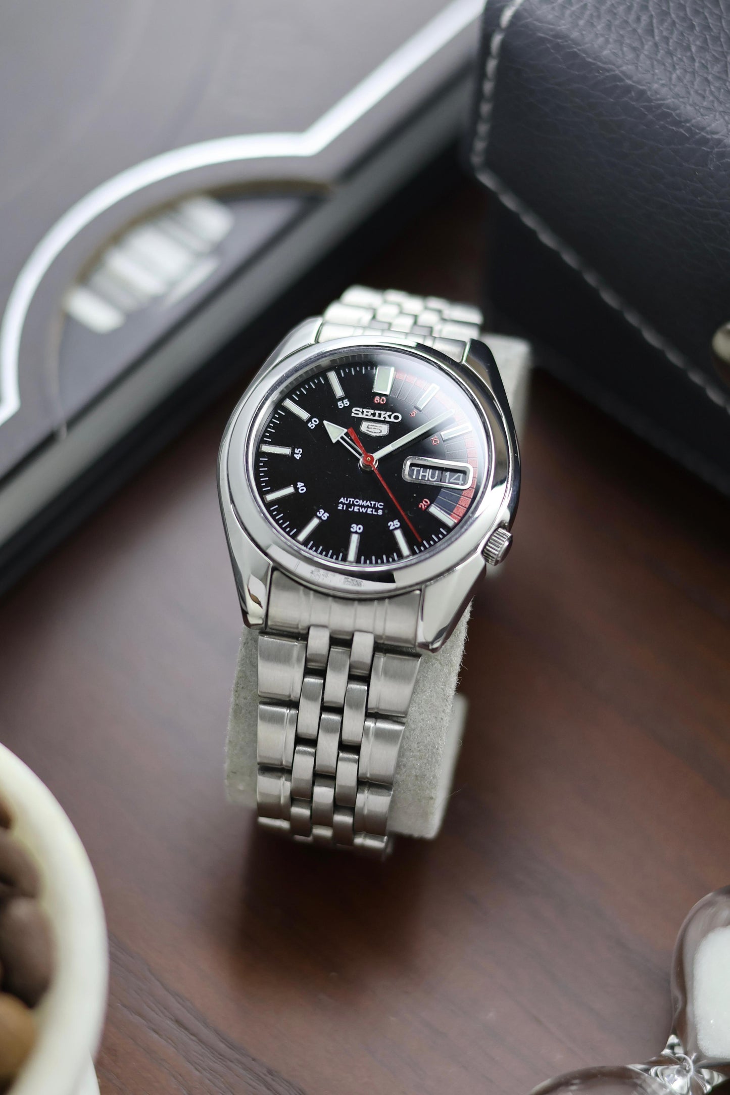 (Super Rare) Seiko 5 Black Racing Dial with Glass Back - Automatic Vintage Watch (Pre Owned) - A310