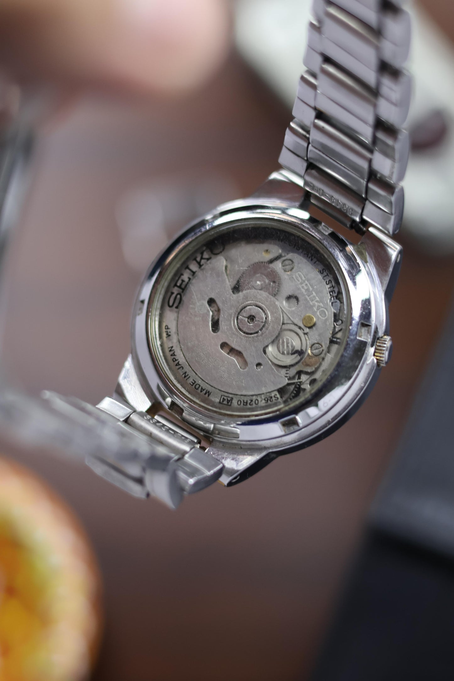 Seiko 5 White and Cream Dial with Glass Back (Pre Owned)