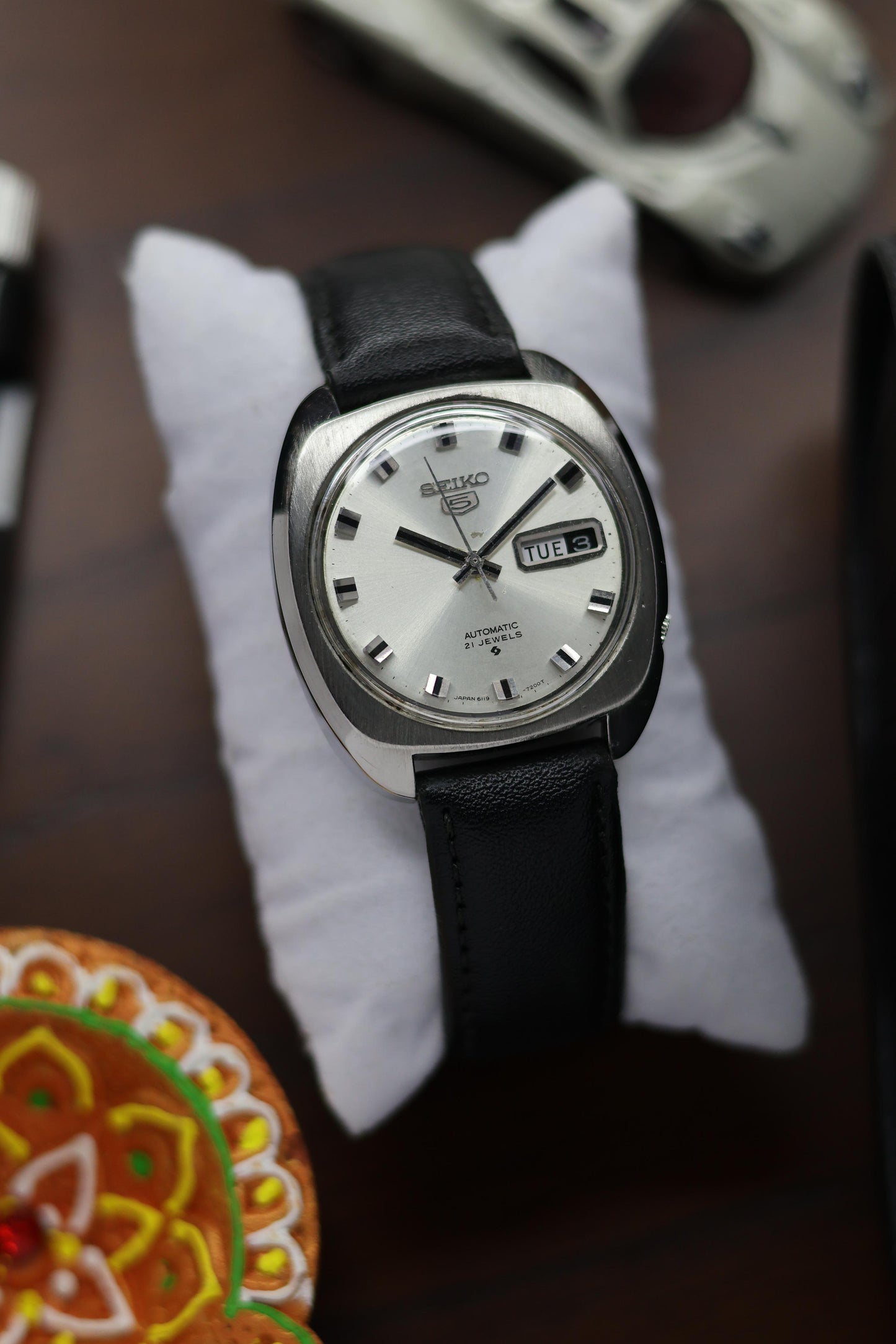 (Super Rare) 1971 Seiko 5 Silver Pizza Box Dial (Pre Owned)