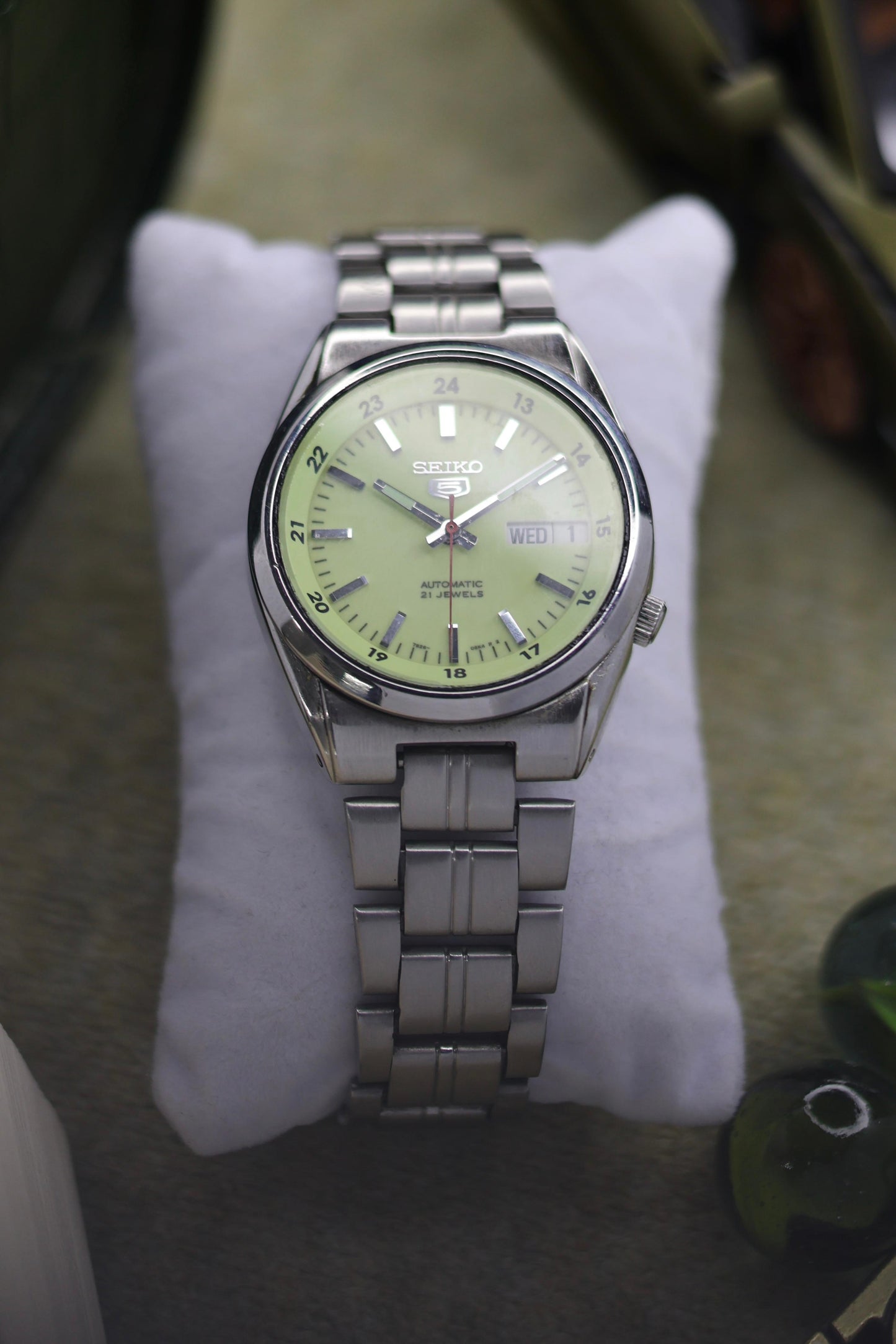 Seiko 5 Railway Time Lume Dial with Glass Back (Pre Owned)