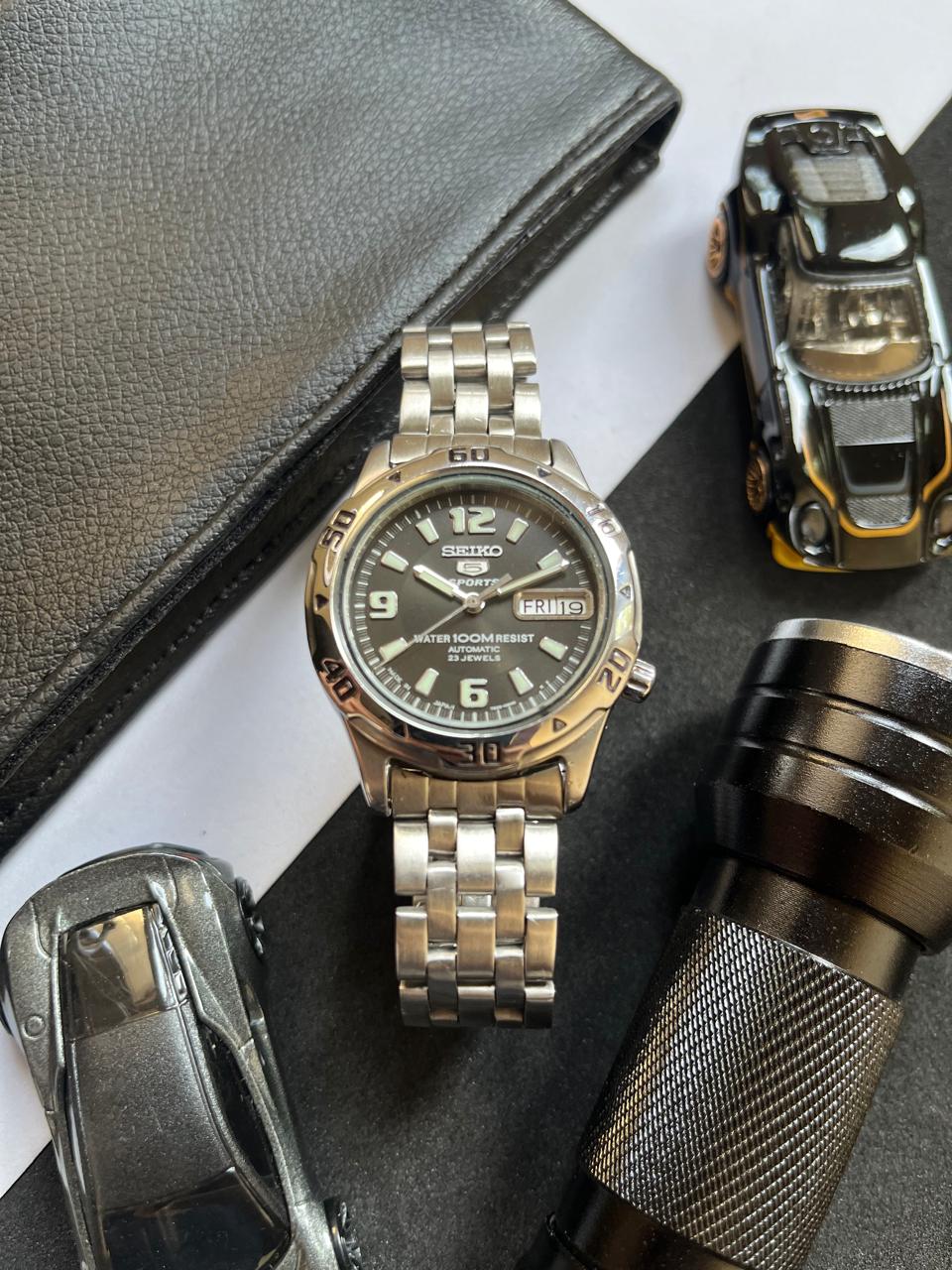 Seiko Sports 23Jewels Black Diver (Pre Owned)