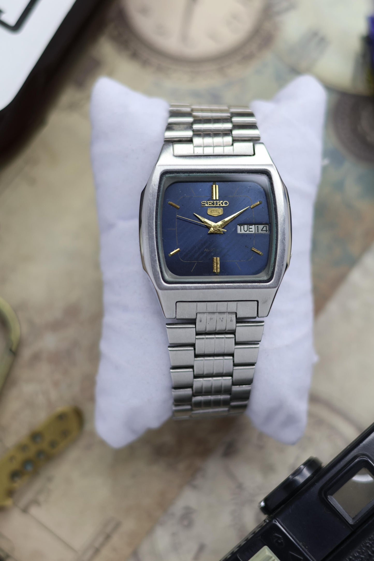(Super Rare) 1981 Seiko 5 Blue TV Dial (Pre Owned)