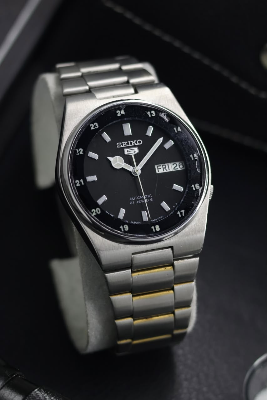 (Super Rare) 1999 Seiko 5 Railway Time Black Dial with Mercedes Hands - Automatic Vintage Watch (Pre Owned) - SE781