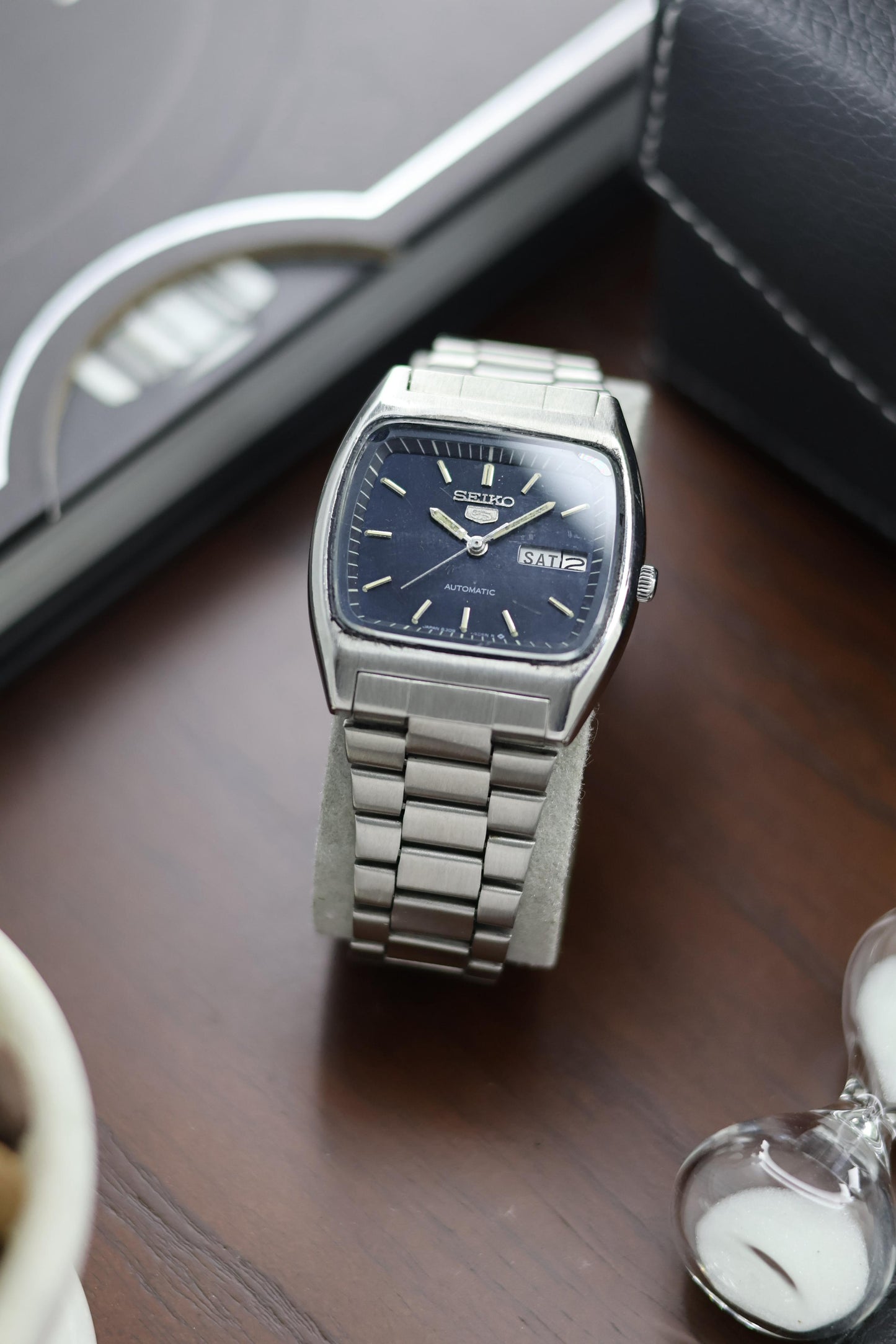 (Super Rare) 1985 Seiko 5 Blue TV Dial - Automatic Vintage Watch (Pre Owned) - A383