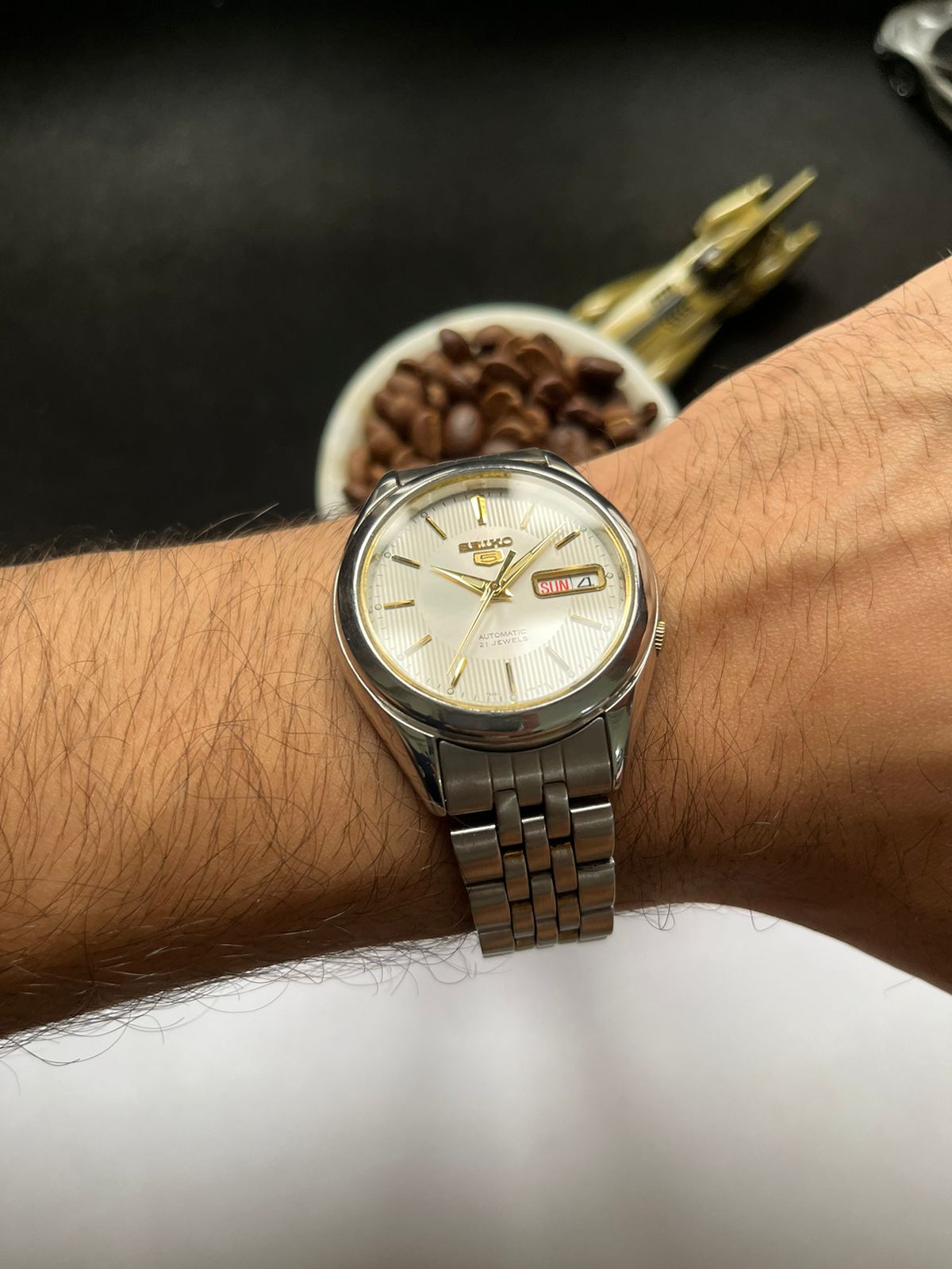 Seiko 5 White Dial with Glass Back (Pre Owned) - #W71