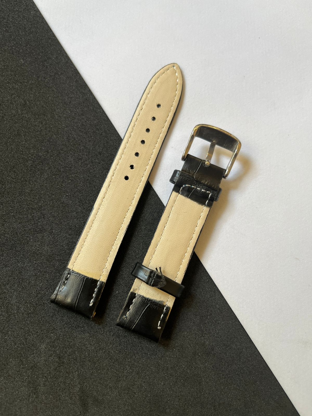White Stitch Black Croc Leather Watch Strap (18mm)