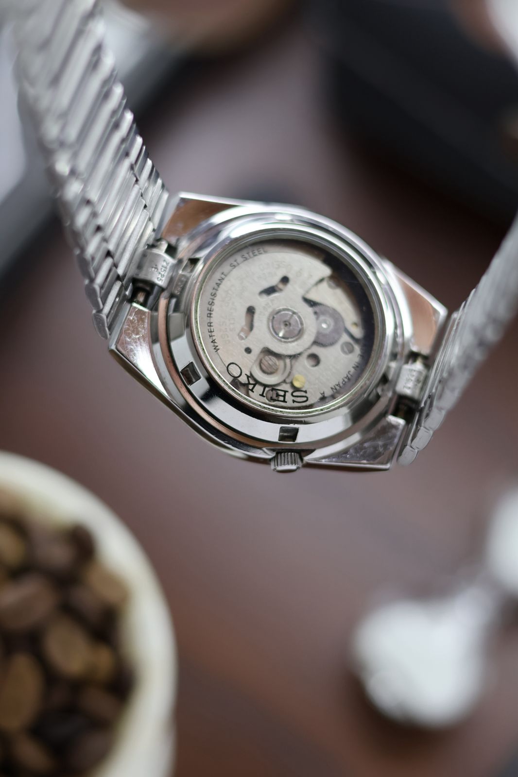 Seiko 5 Railway Time Black Dial with Glass Back - Automatic Vintage Watch (Pre Owned) - SE423
