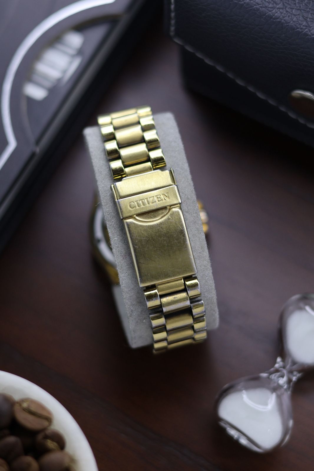 (Super Rare) Citizen Automatic 100M Champagne Dial with Glass Back - Automatic Vintage Watch (Pre Owned) - SE458