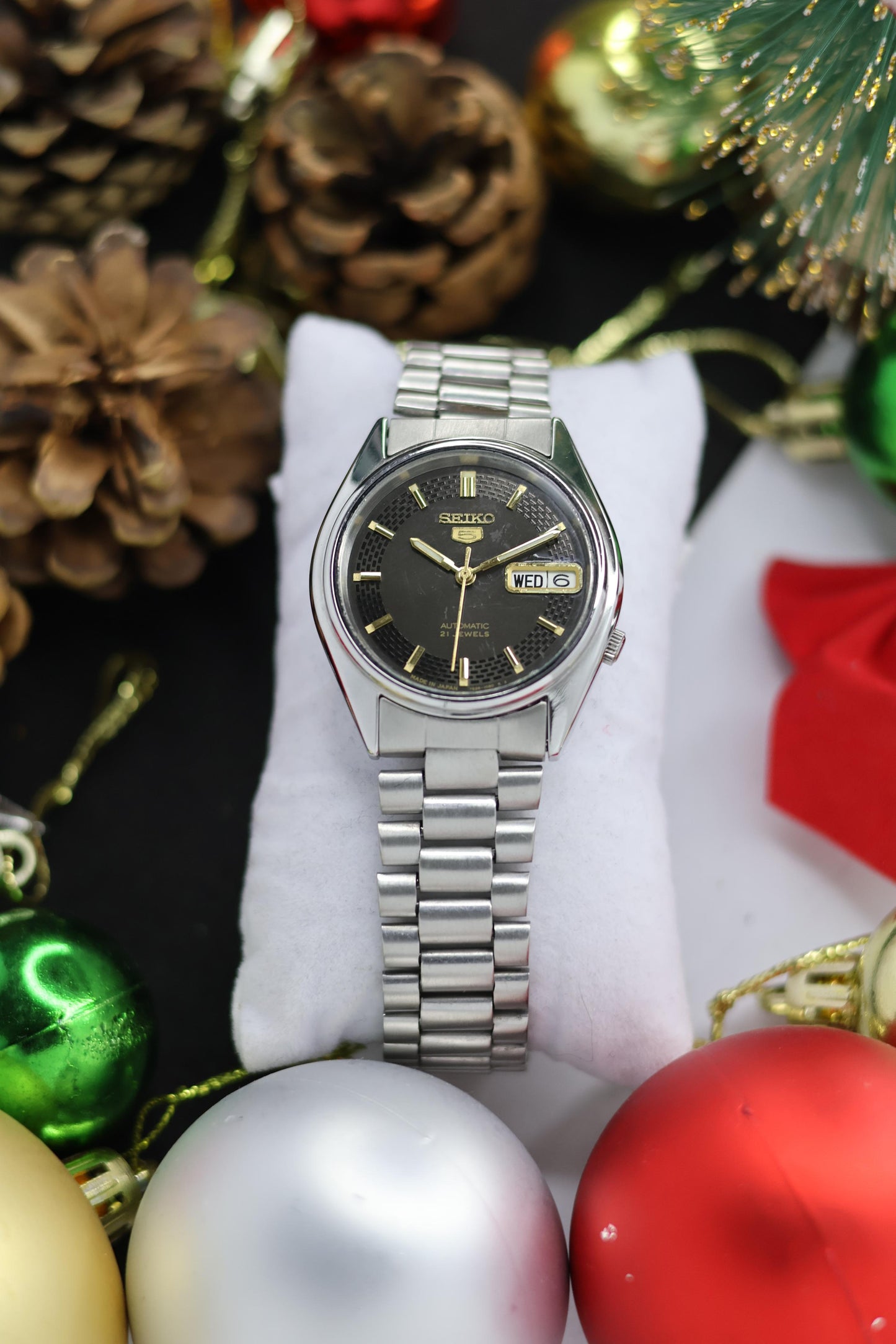 1996 Seiko 5 Black Dial - Automatic Watch (Pre Owned)