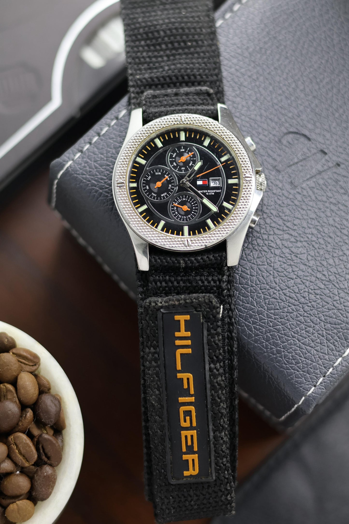 Tommy Hilfiger Black Dial (Pre Owned) - A375