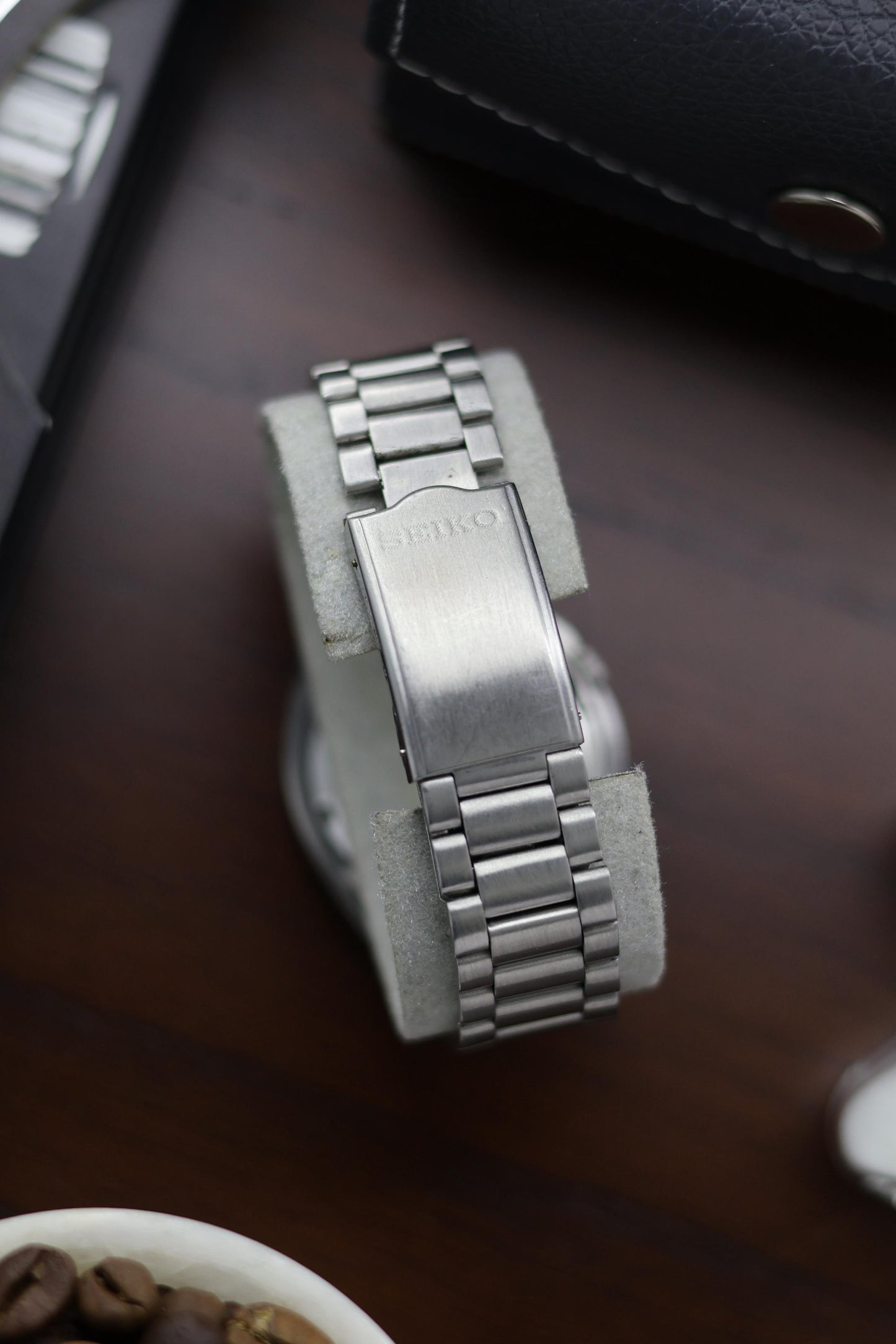 (Super Rare) 1984 Seiko 5 Grey Field Dial - Automatic Vintage Watch (Pre Owned) - SE463