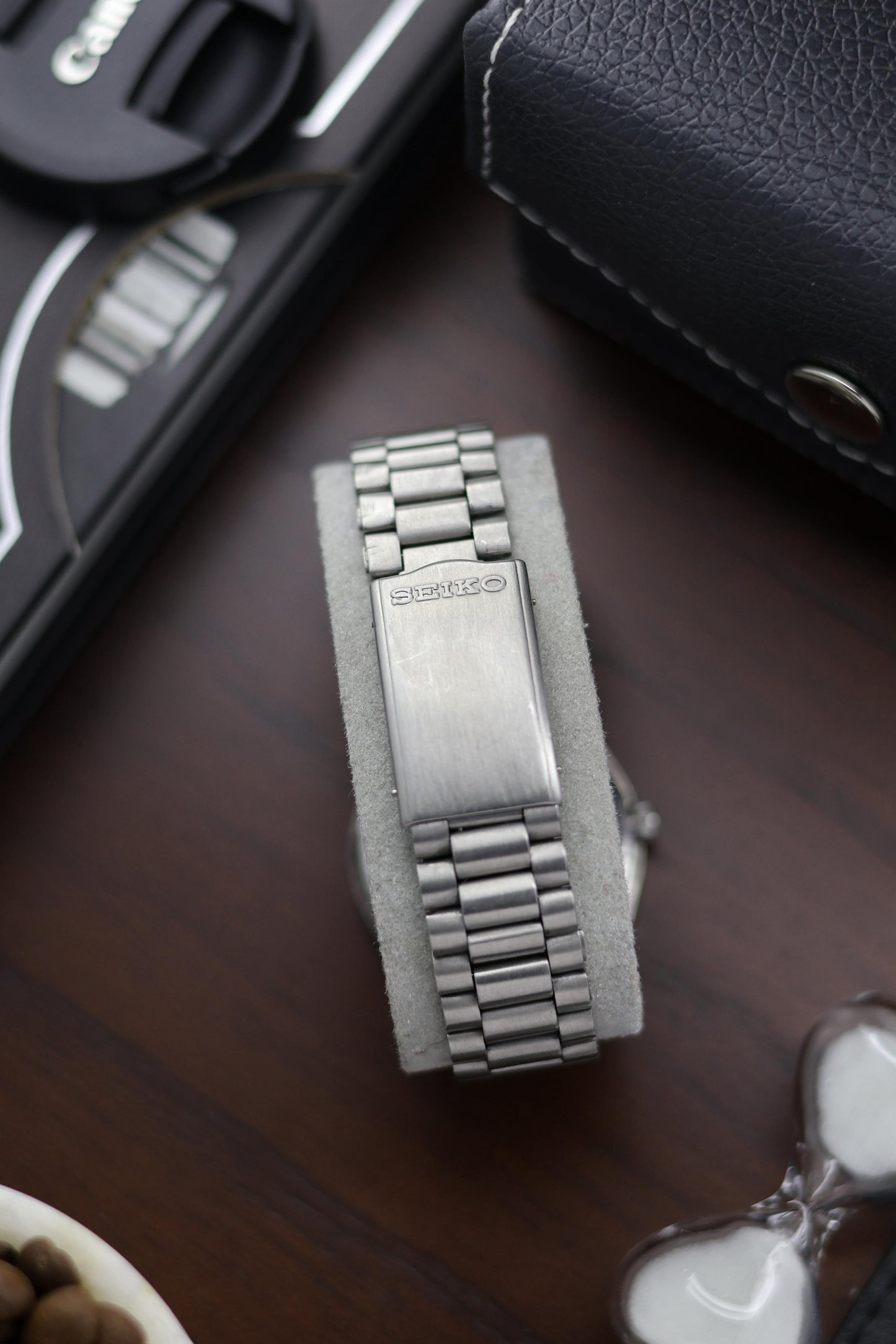 1986 Seiko 5 White Dial- Automatic Vintage Watch (Pre Owned) - A234