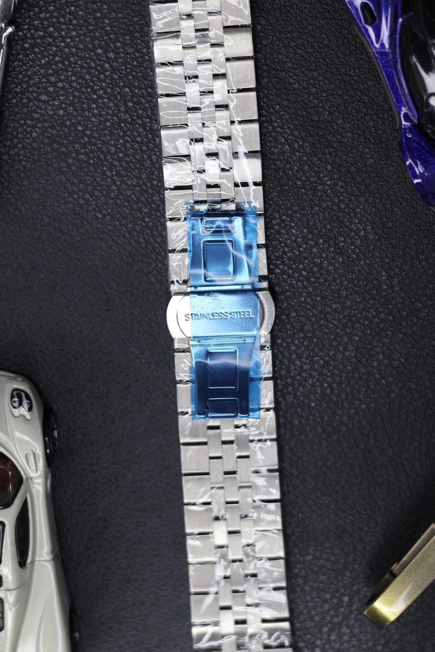 Butterfly Clasp Jubilee Bracelet Watch Strap - Straight Ends + Solid Link + Quick Release