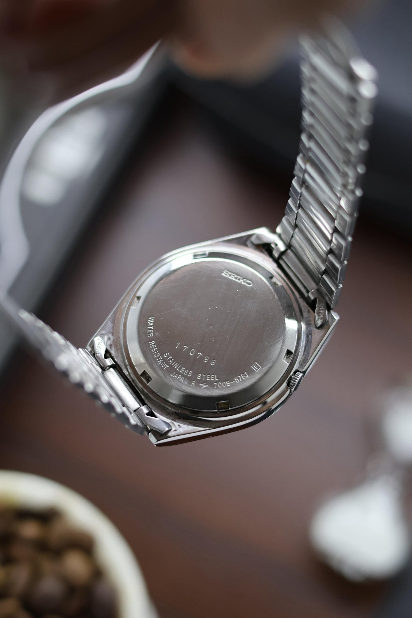 1981 Seiko 5 Silver Sunray Dial - Automatic Vintage Watch (Pre Owned) - A252