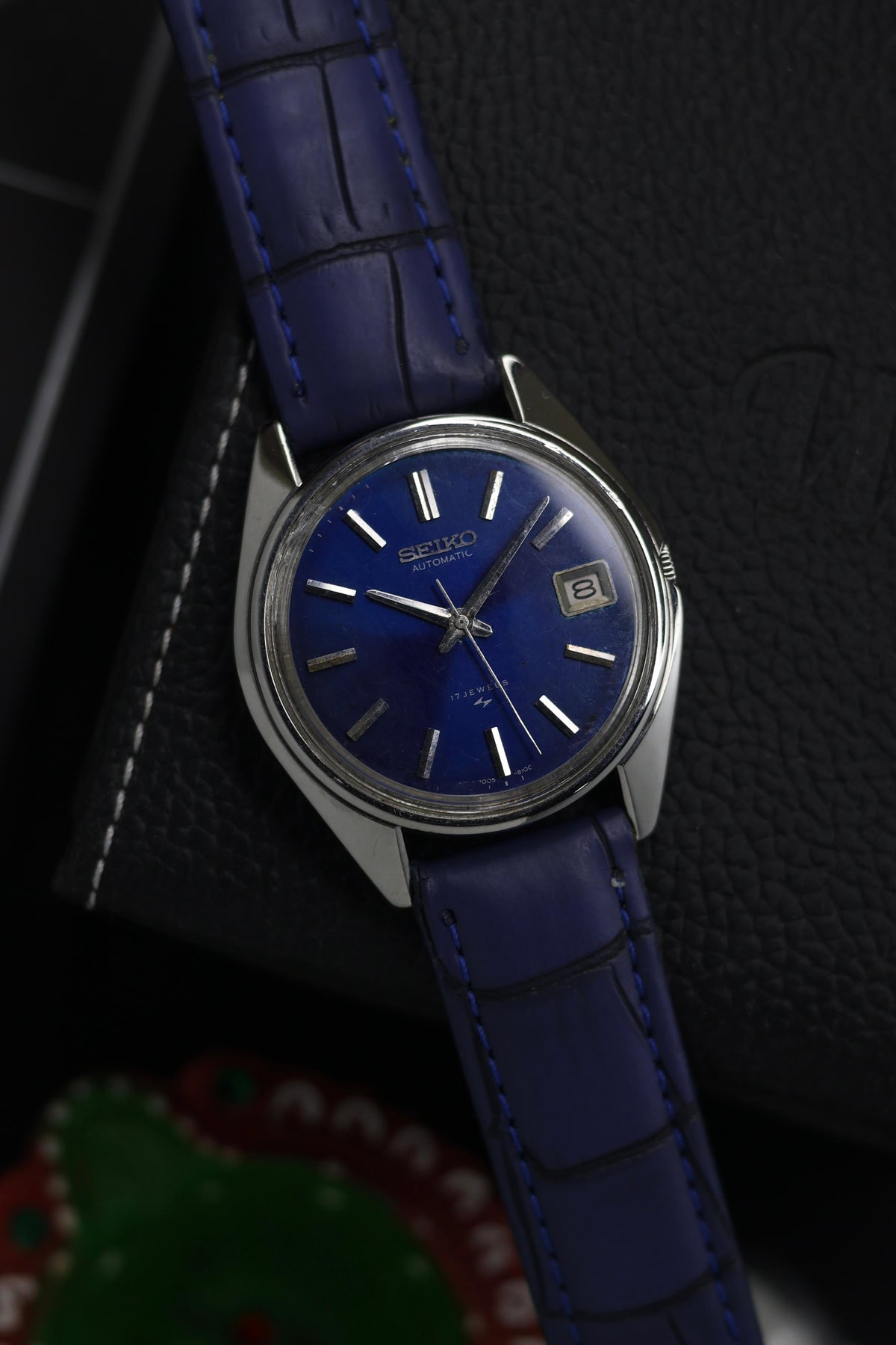 (Super Rare) 1970 Seiko Automatic Blue Sunray Dial - Automatic Vintage Watch (Pre Owned) - SE872