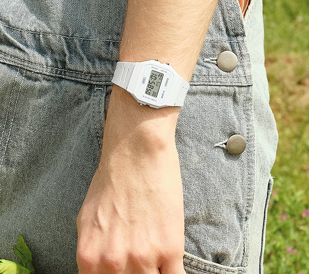 CASIO F-91WB-7A - D372 - White