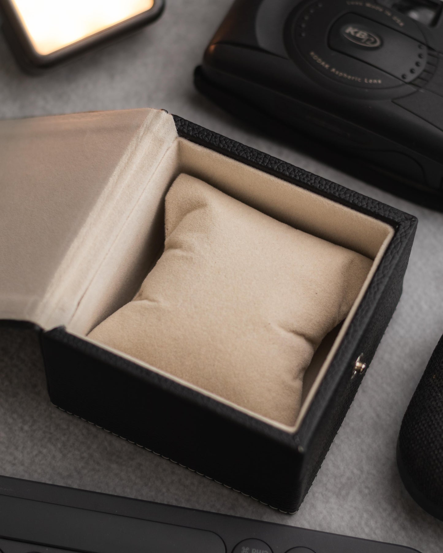 (Super Rare) Seiko 5 Sports Diver Black Dial with Glass Back - Automatic Watch (Pre Owned) - A90