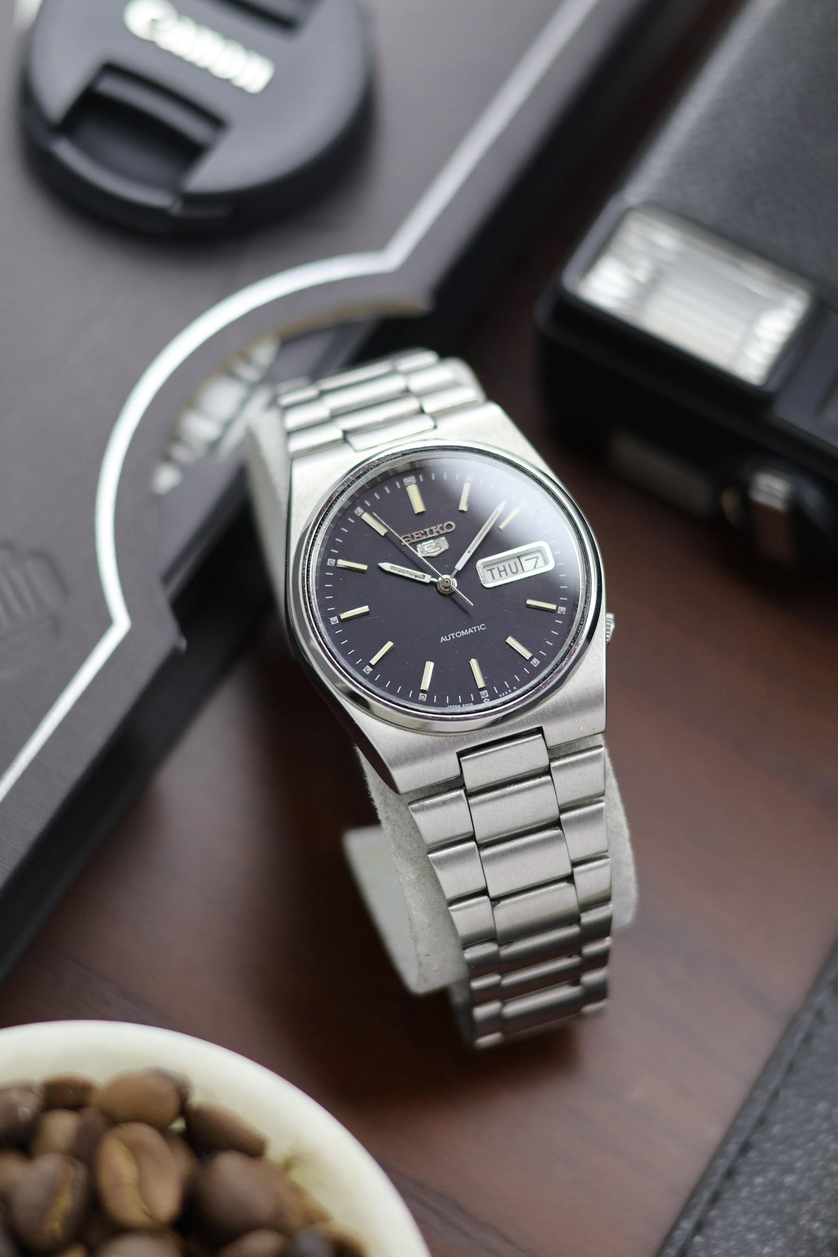 1981 Seiko 5 Navy Blue Dial - Automatic Vintage Watch (Pre Owned) - A165