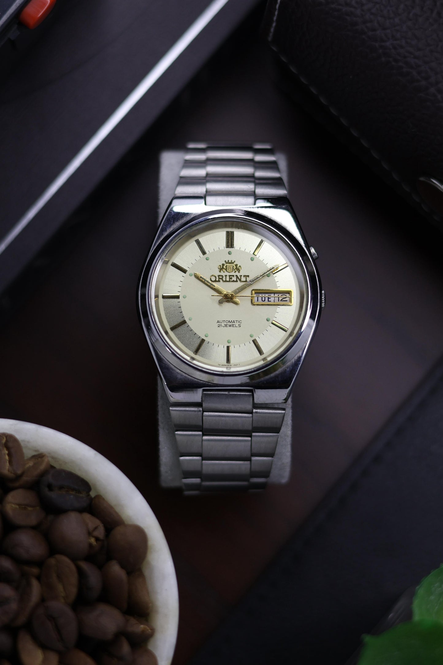 Orient Tri-Star Crystal Champagne Dial - Automatic Vintage Watch (Pre Owned) - A189