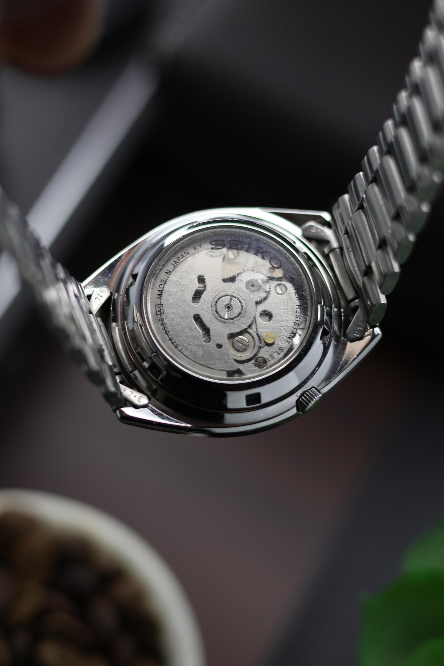 Seiko 5 Black Textured Dial with Glass Back - Automatic Watch (Pre Owned) - A209