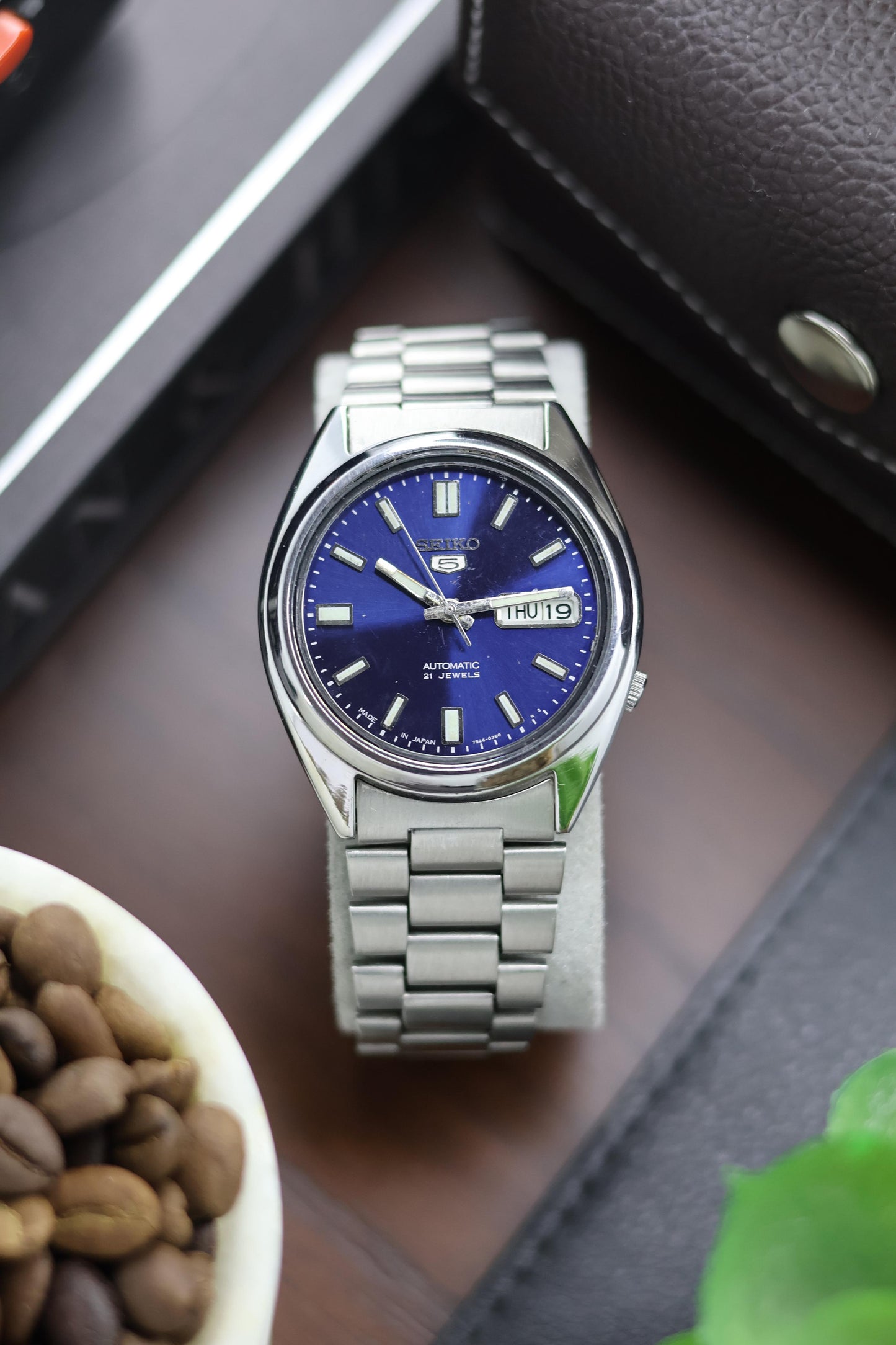 Seiko 5 SNXS77 with Glass Back - Automatic Watch (Pre Owned) - A183