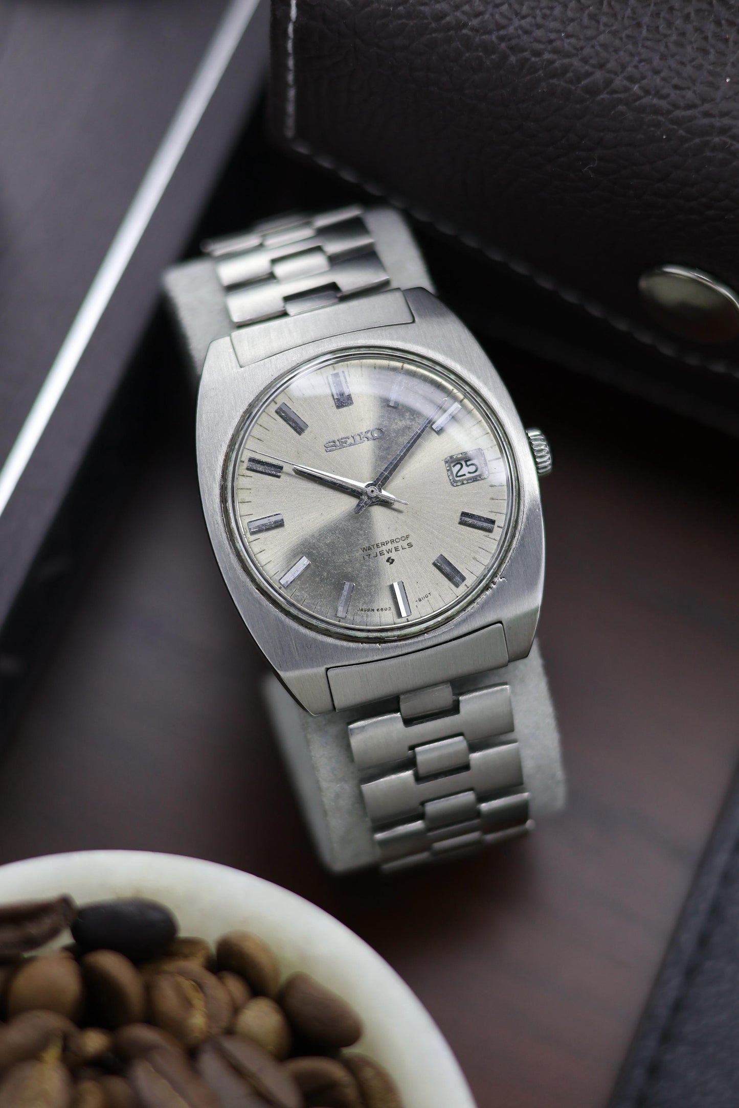 (Extremely Rare) 1970 Seiko 5 Silver Dial - Automatic Vintage Watch (Pre Owned) - A222