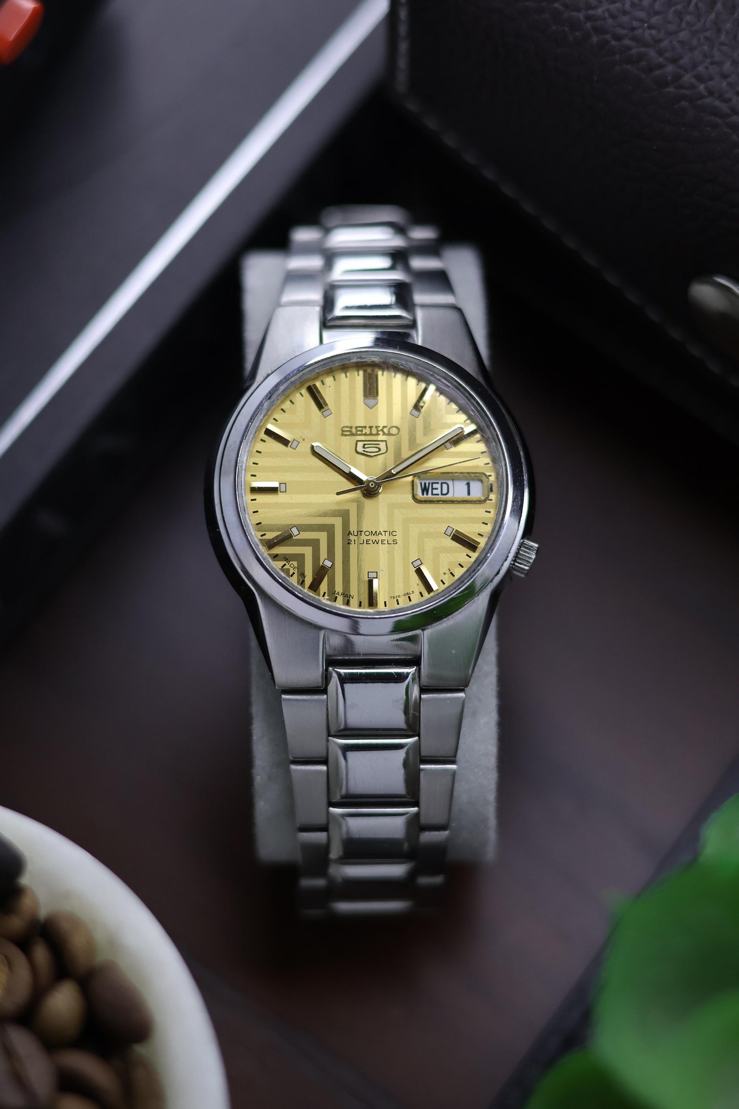 Seiko 5 Gold Motif Dial with Glass Back - Automatic Watch (Pre Owned) - A94