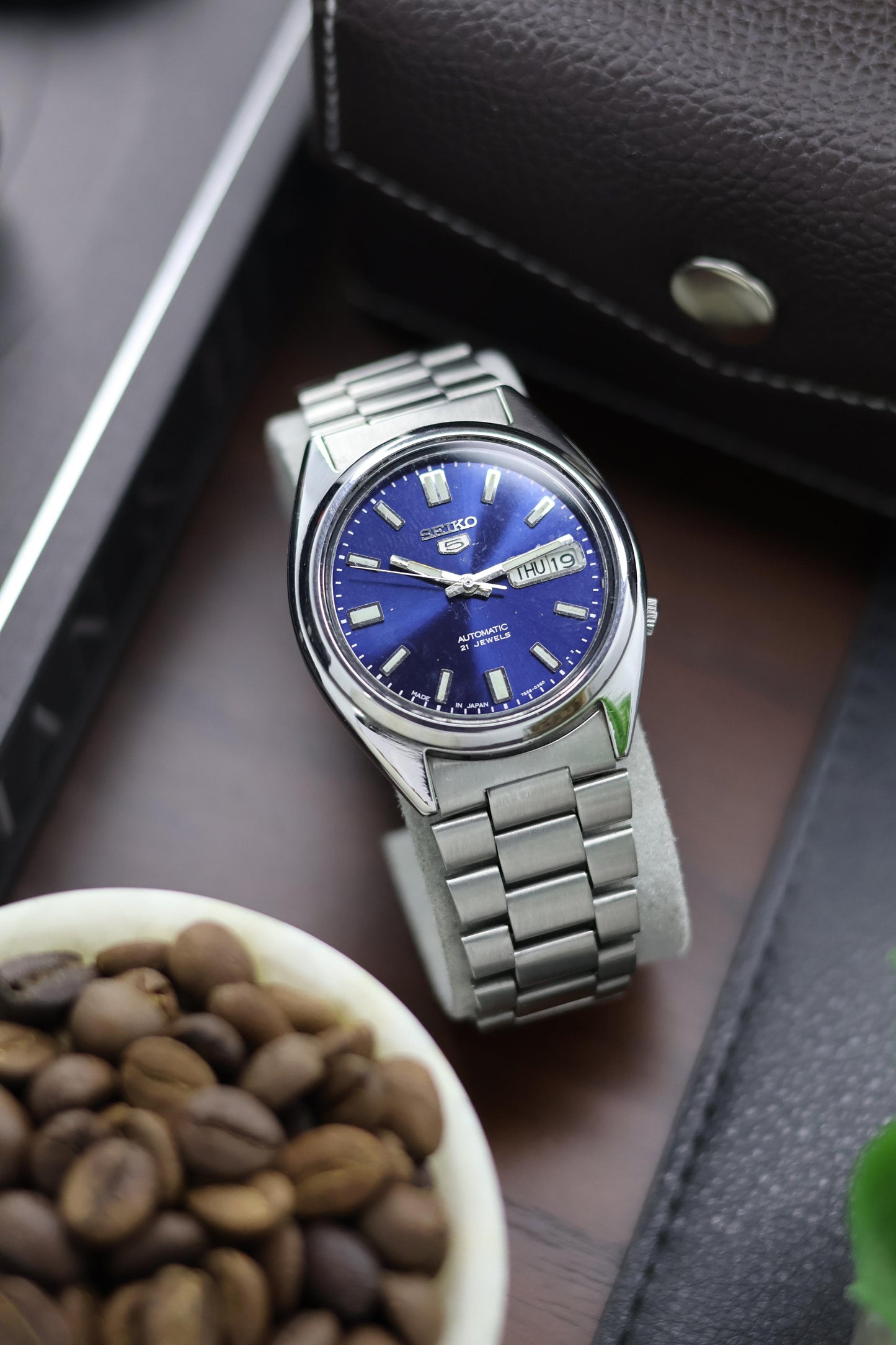 Seiko 5 SNXS77 with Glass Back - Automatic Watch (Pre Owned) - A183