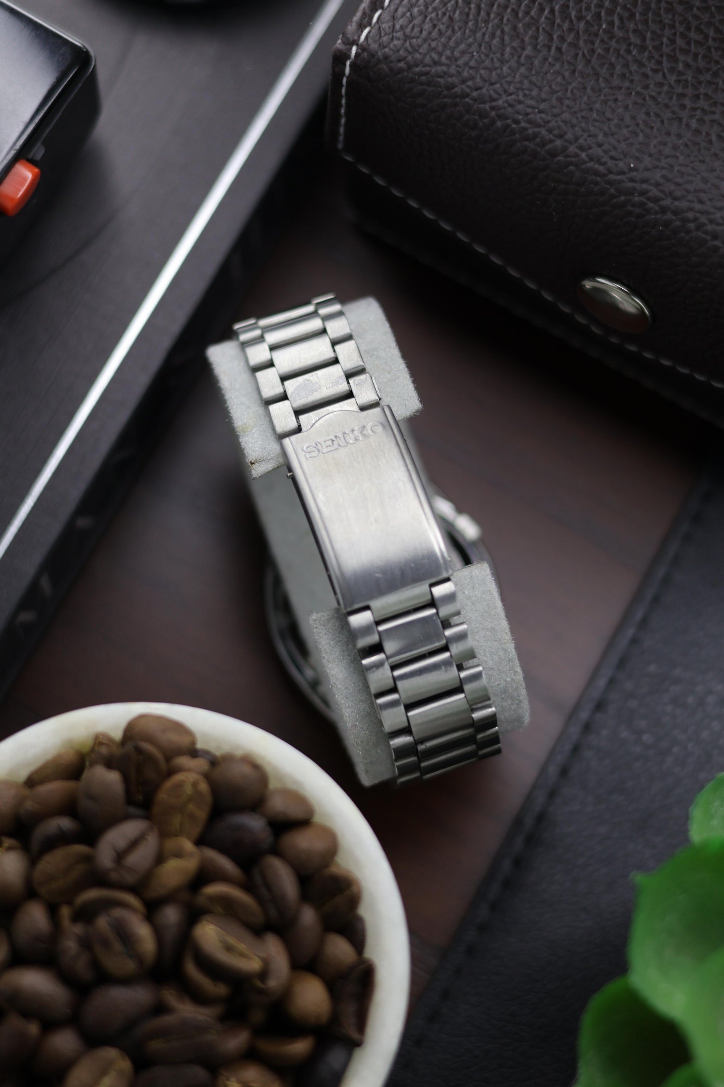 Seiko 5 Black Textured Dial with Glass Back - Automatic Watch (Pre Owned) - A209
