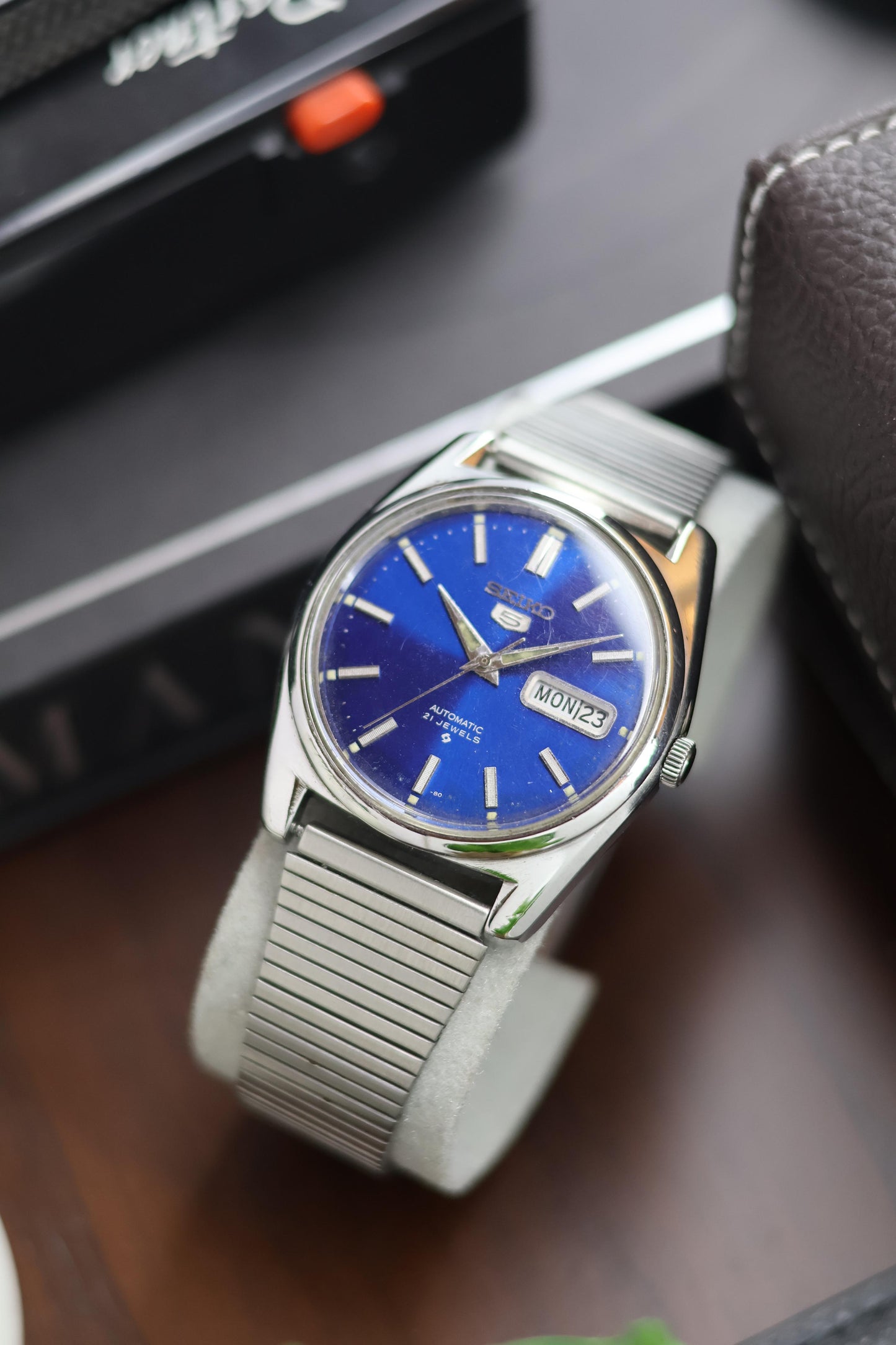 1977 Seiko 5 Blue Dial - Automatic Watch (Pre Owned) - A121
