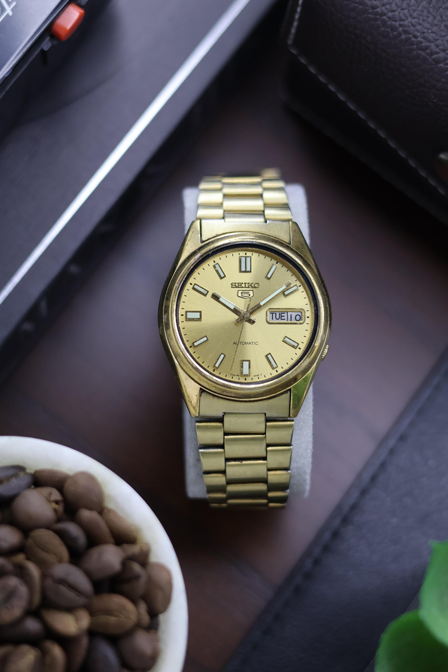 1984 Seiko 5 Champagne Dial - Automatic Vintage Watch (Pre Owned) - A195